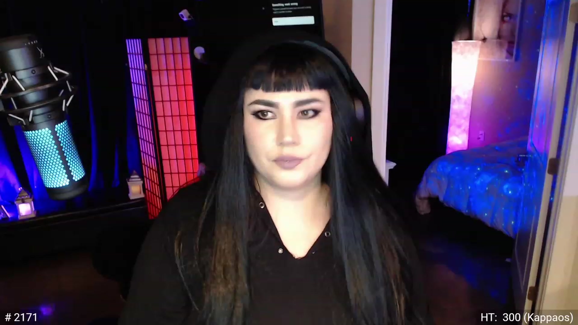 Gallery image thumbnail from QueenOfMetal's myfreecams stream on, 11/15/2022, 10:46 image 13 of 20