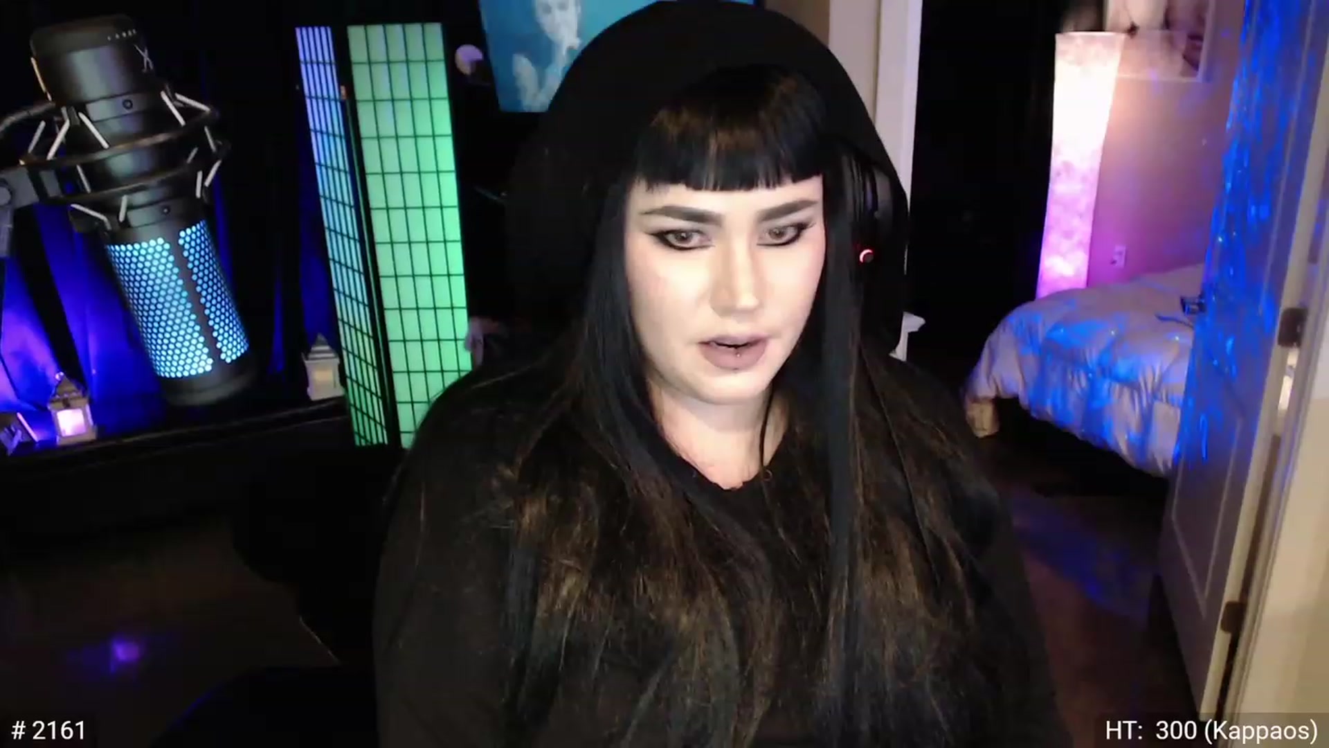 Gallery image thumbnail from QueenOfMetal's myfreecams stream on, 11/15/2022, 10:46 image 20 of 20