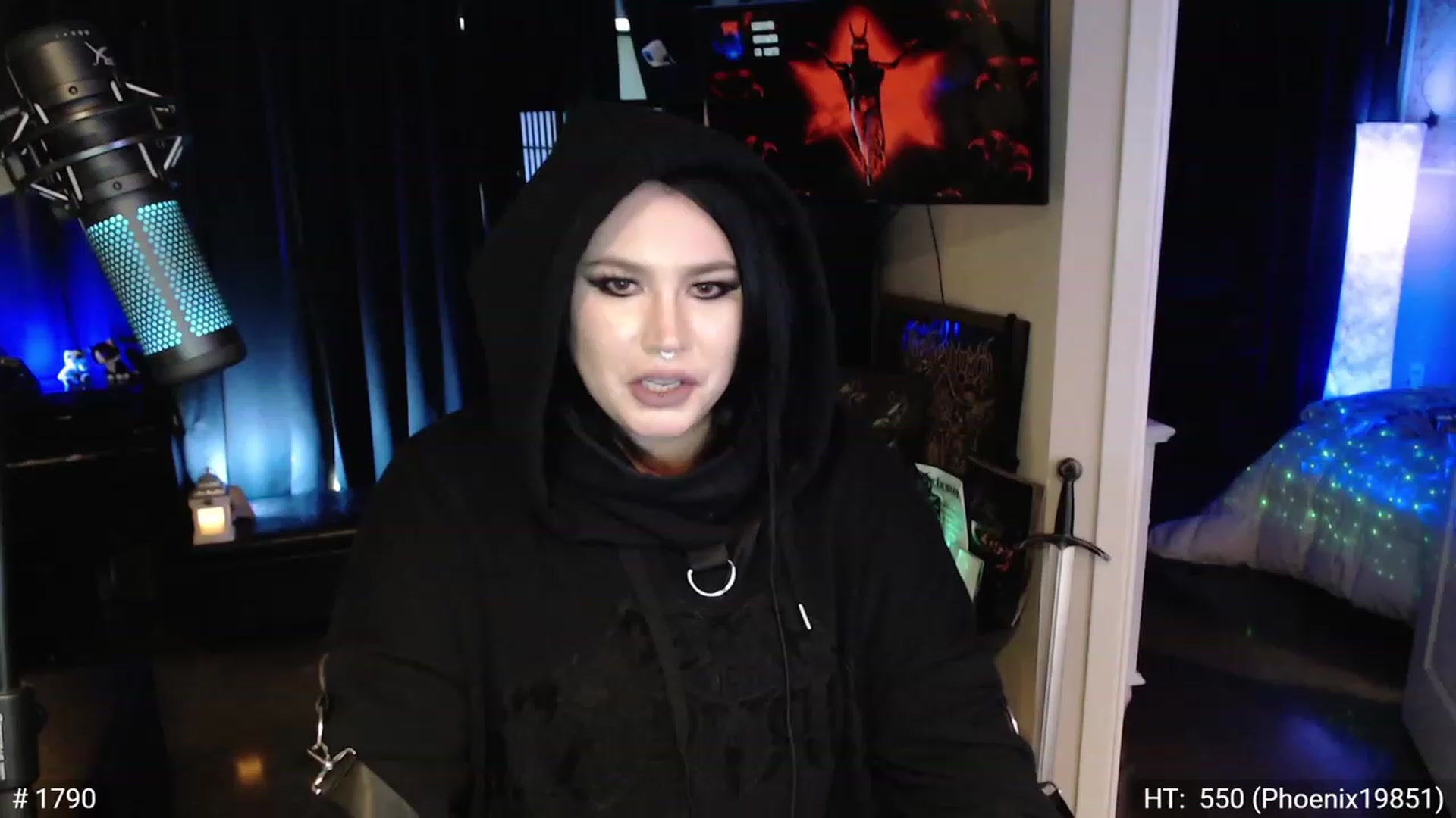 Gallery image thumbnail from QueenOfMetal's myfreecams stream on, 11/17/2022, 14:47 image 5 of 20