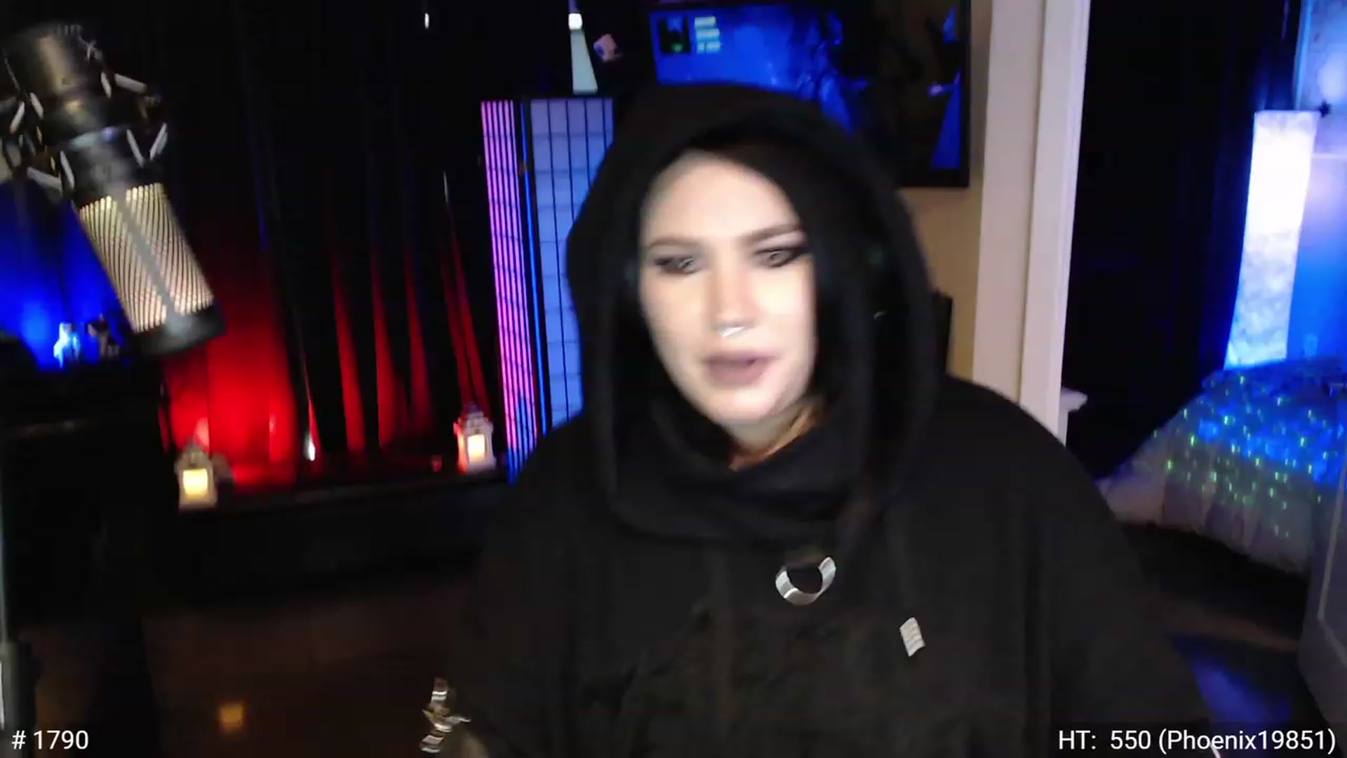 Gallery image thumbnail from QueenOfMetal's myfreecams stream on, 11/17/2022, 14:47 image 3 of 20