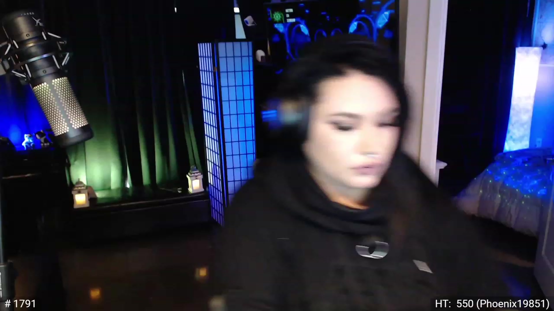 Gallery image thumbnail from QueenOfMetal's myfreecams stream on, 11/17/2022, 14:47 image 10 of 20