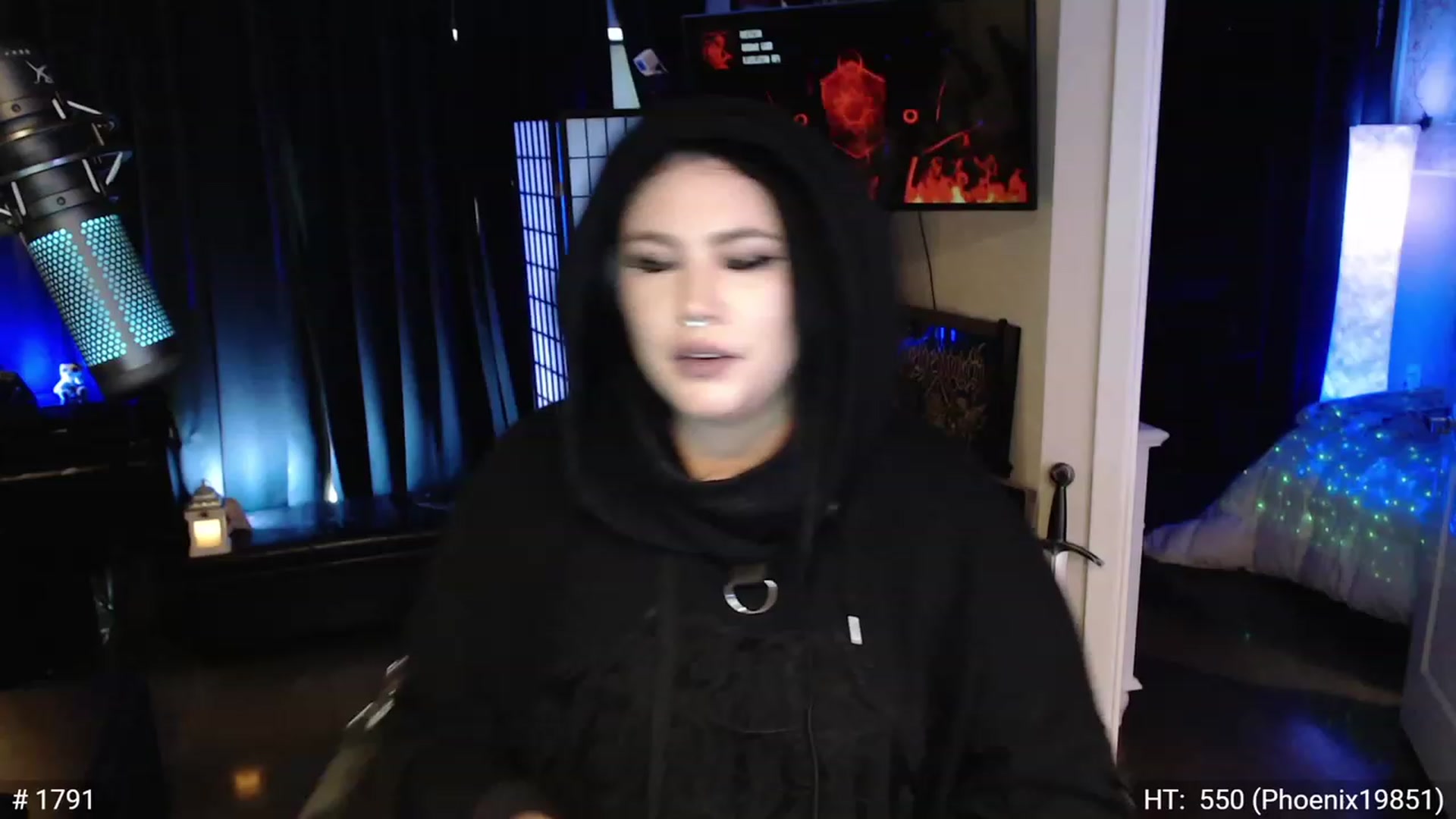 Gallery image thumbnail from QueenOfMetal's myfreecams stream on, 11/17/2022, 15:39 image 18 of 20
