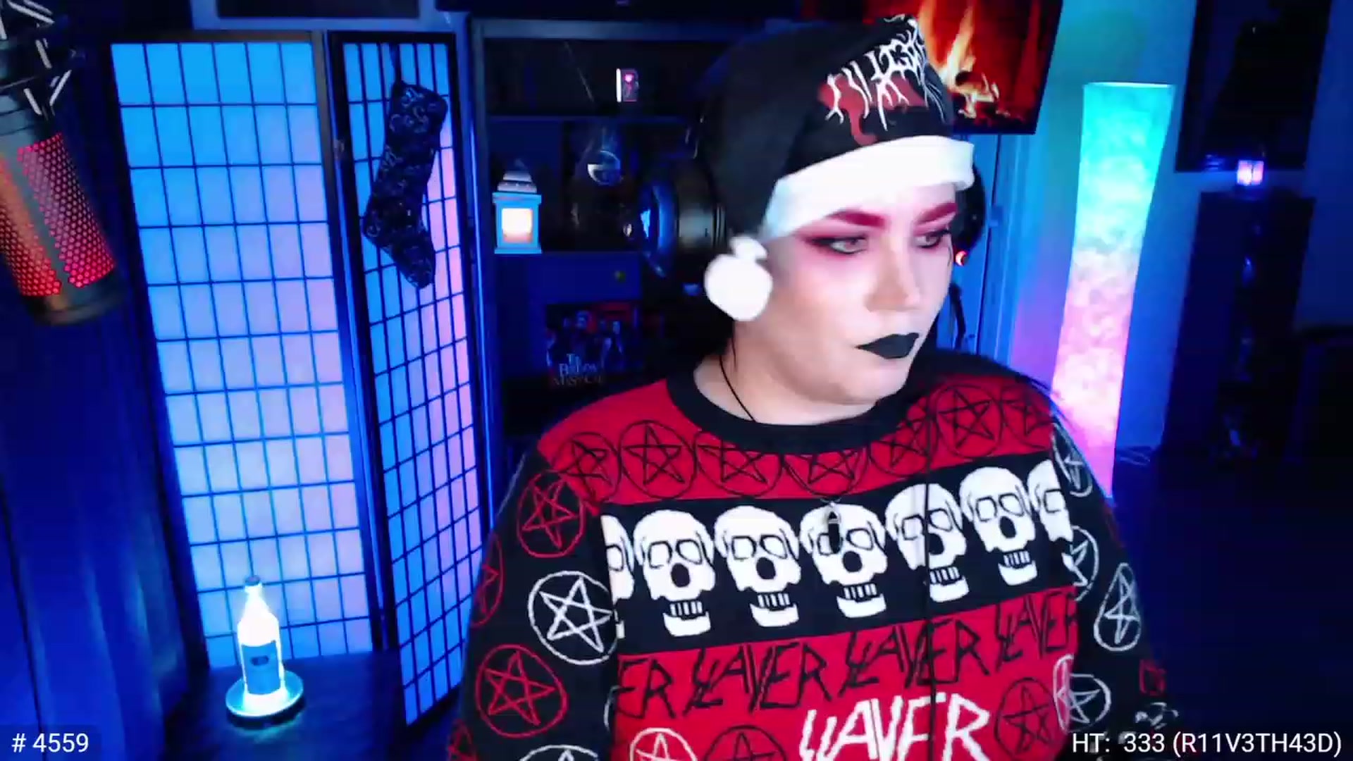 Gallery image thumbnail from QueenOfMetal's myfreecams stream on, 12/25/2022, 11:26 image 6 of 20