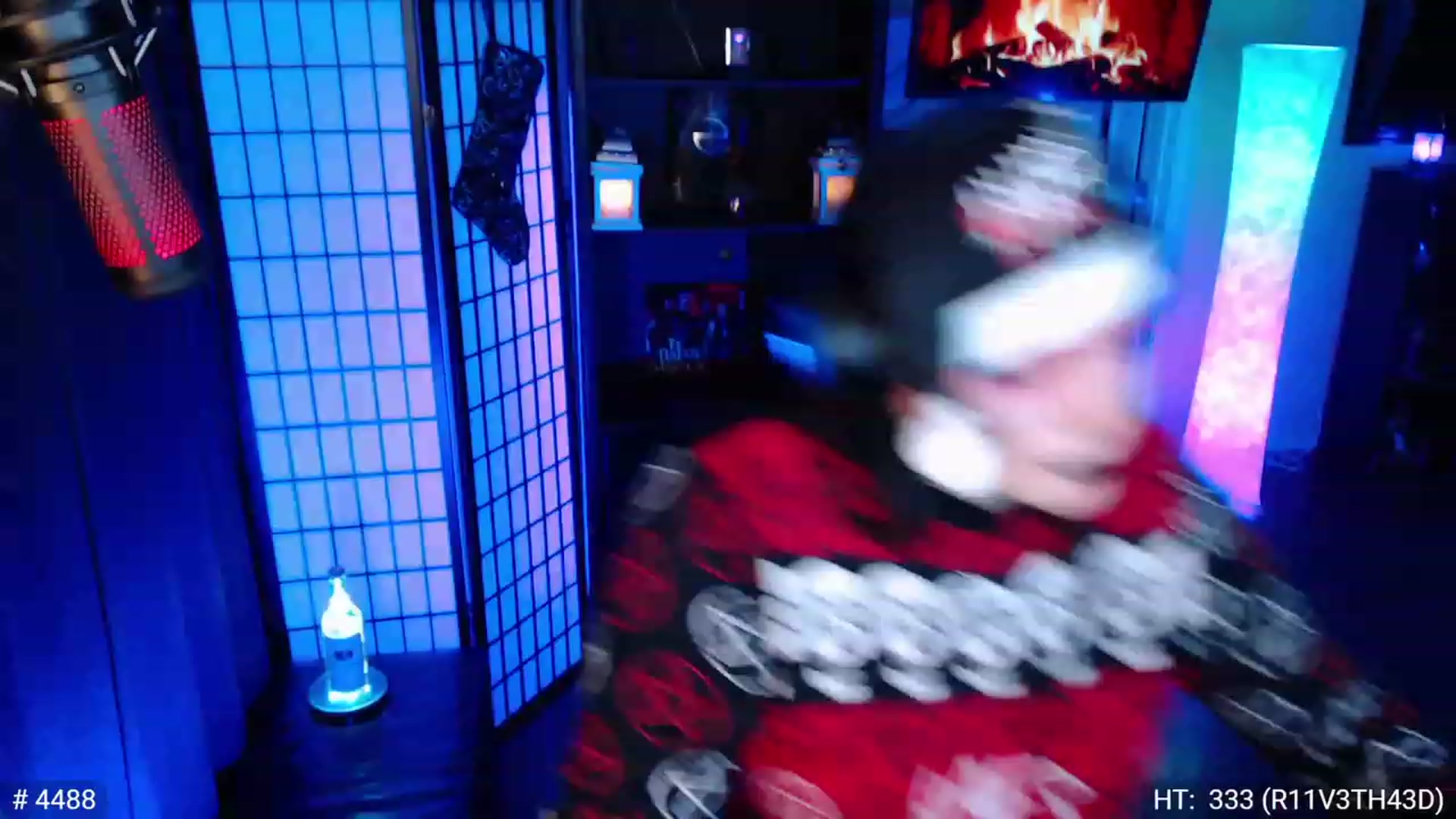 Gallery image thumbnail from QueenOfMetal's myfreecams stream on, 12/25/2022, 11:26 image 10 of 20