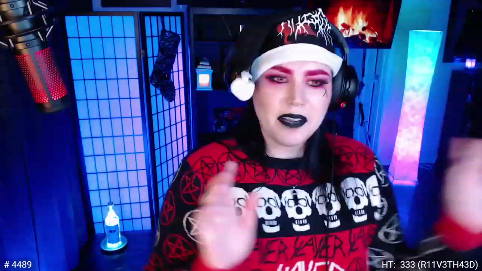 Gallery image thumbnail from QueenOfMetal's myfreecams stream on, 12/25/2022, 11:26 image 9 of 20