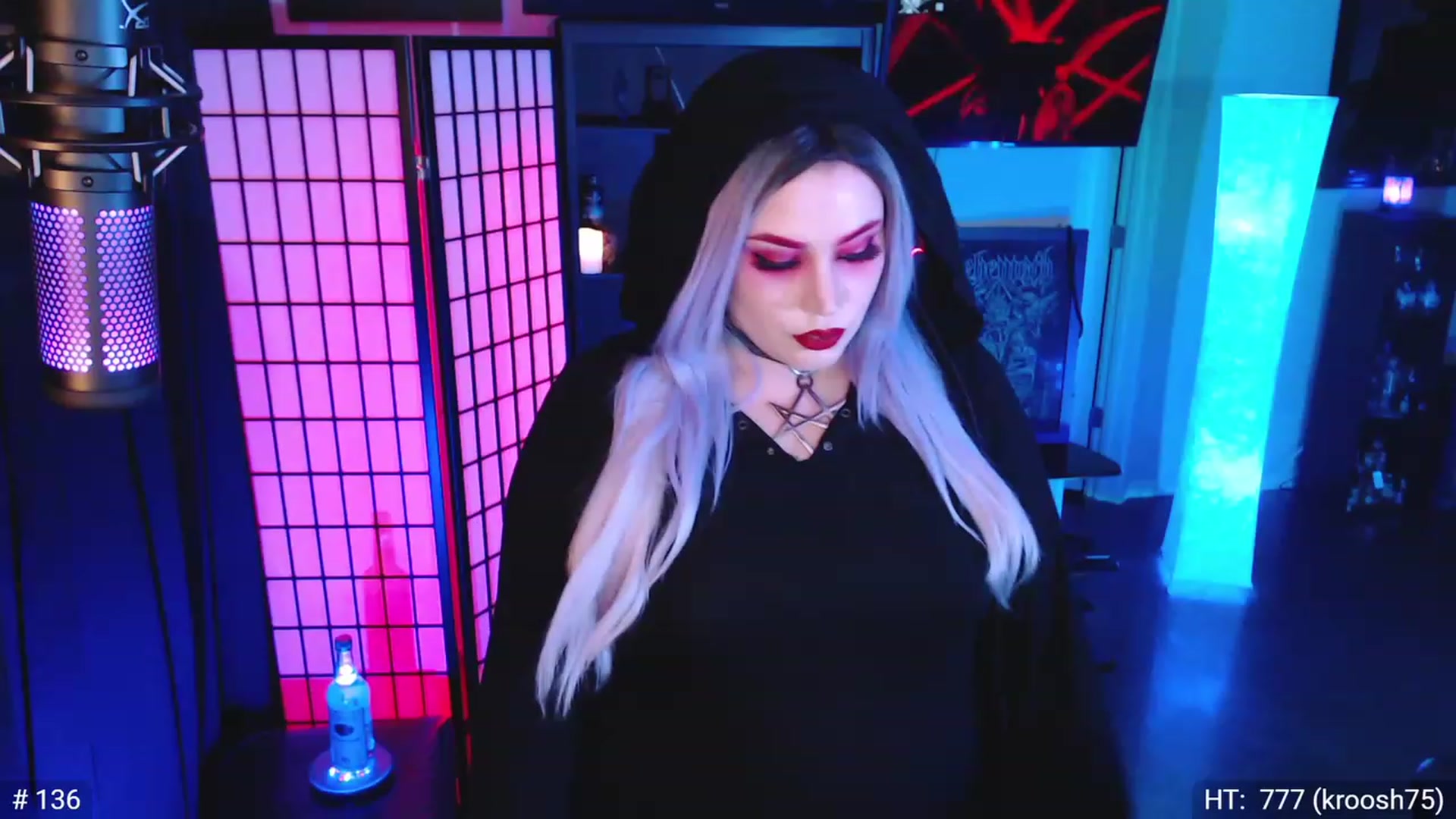 Gallery image thumbnail from QueenOfMetal's myfreecams stream on, 01/01/2023, 11:42 image 15 of 20