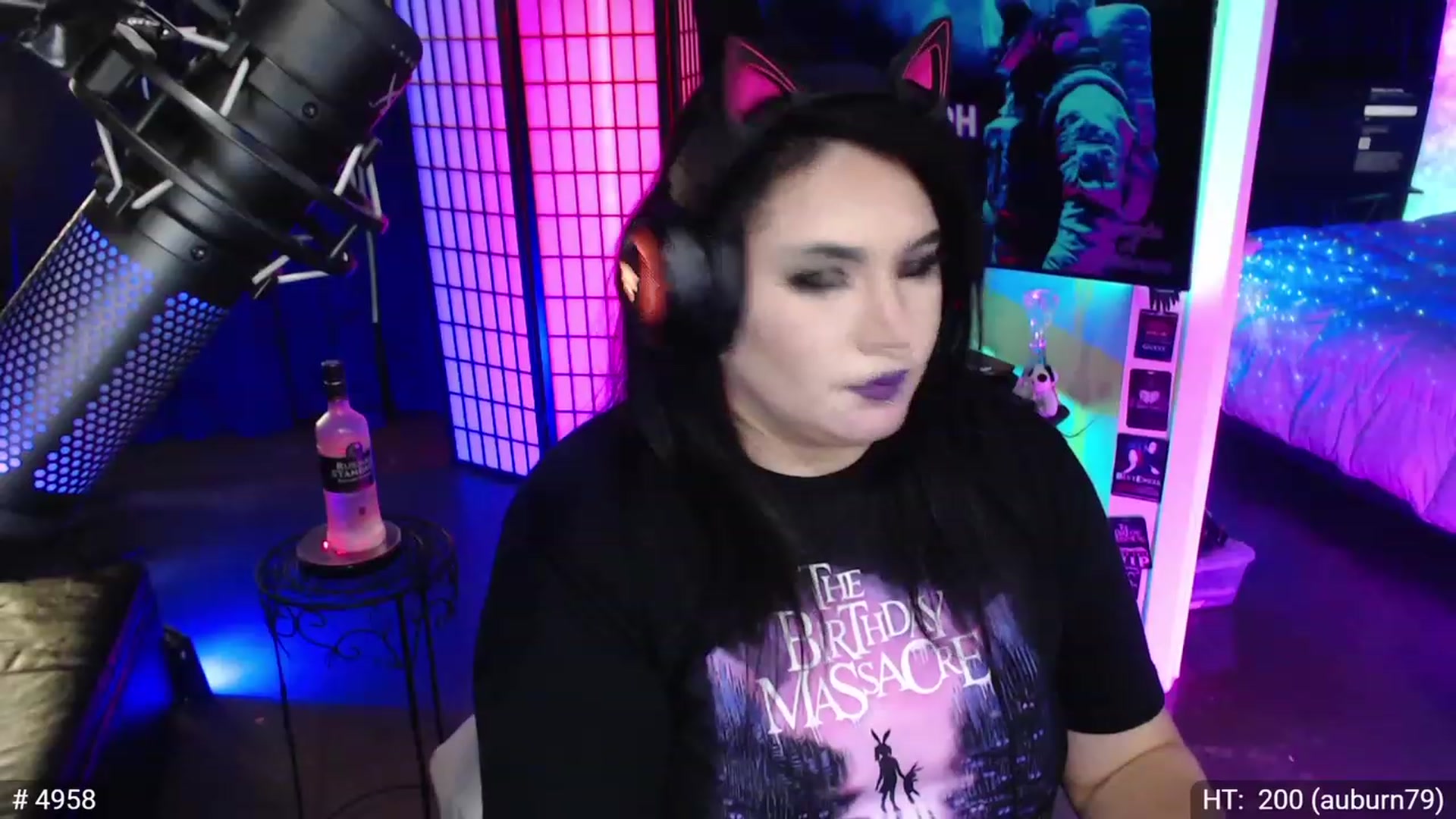 Gallery image thumbnail from QueenOfMetal's myfreecams stream on, 07/20/2023, 13:30 image 8 of 20