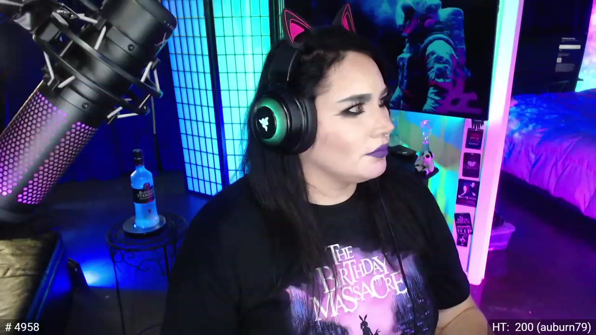 Gallery image thumbnail from QueenOfMetal's myfreecams stream on, 07/20/2023, 13:30 image 10 of 20