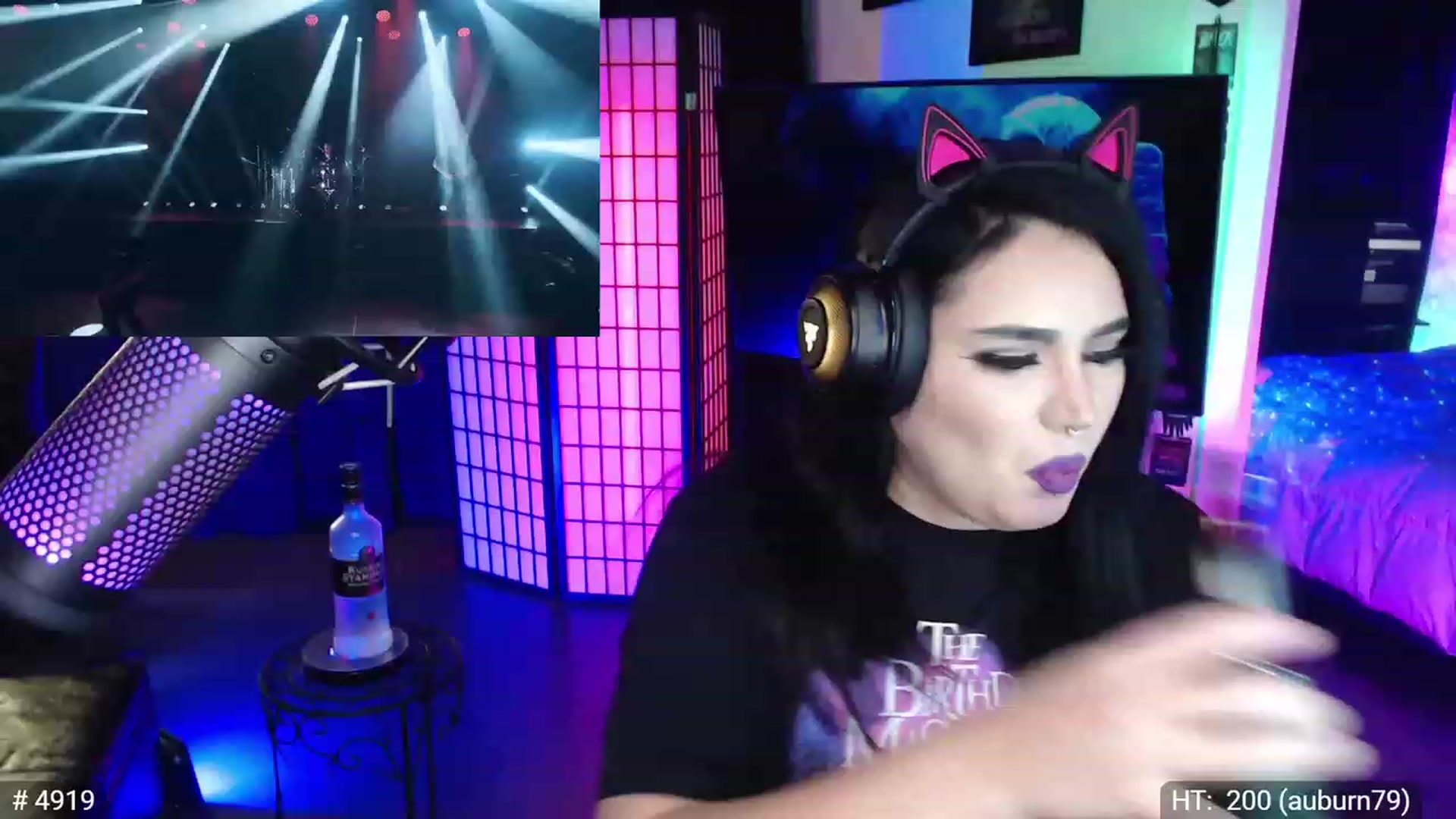 Gallery image thumbnail from QueenOfMetal's myfreecams stream on, 07/20/2023, 16:11 image 2 of 20