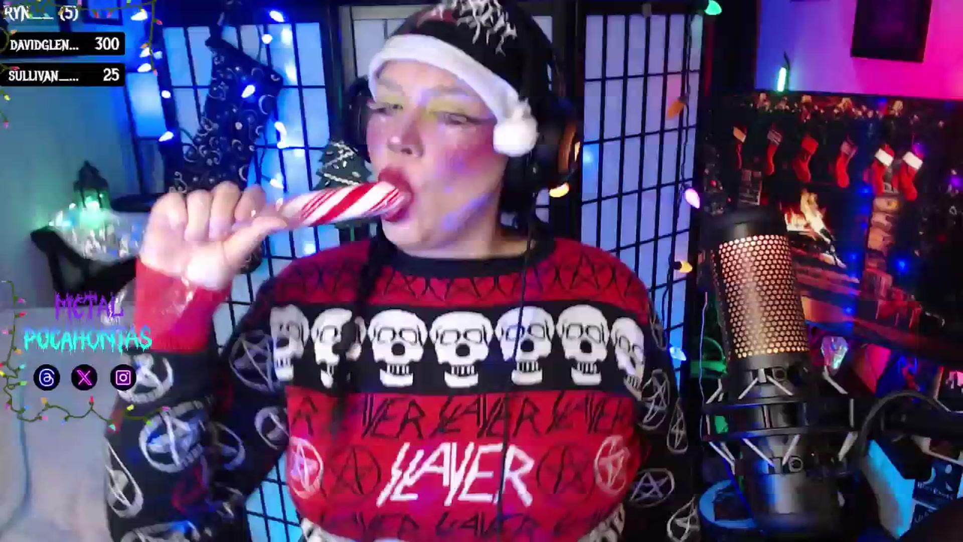 Gallery image thumbnail from QueenOfMetal's myfreecams stream on, 12/26/2024, 08:25 image 13 of 20