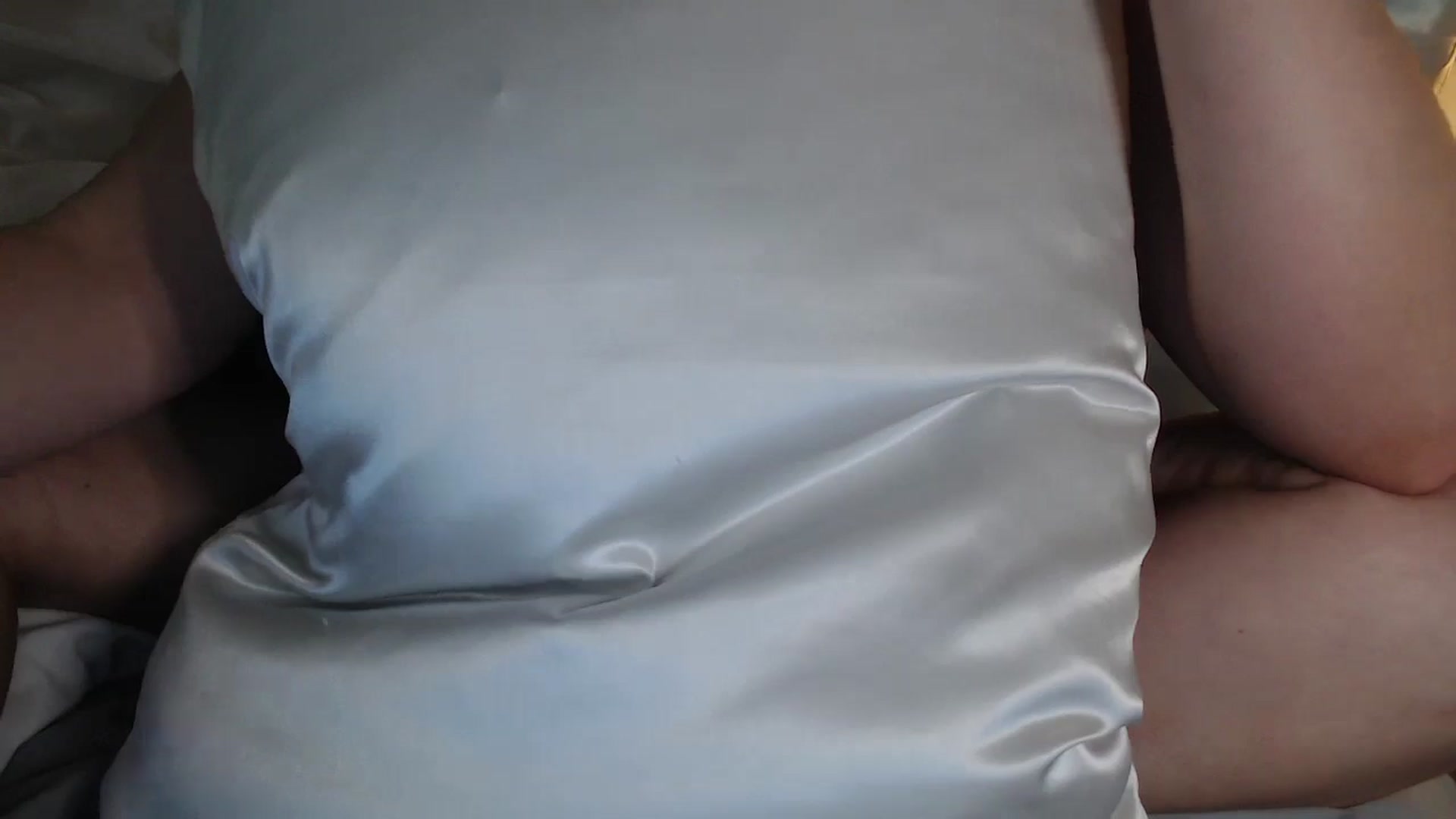 Gallery image thumbnail from QueenOfMetal's myfreecams stream on, 06/15/2025, 19:31 image 16 of 20