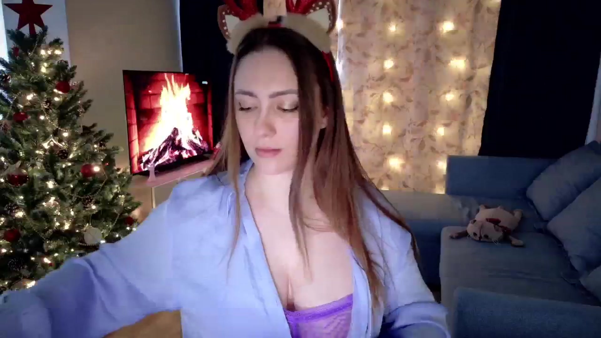 Gallery image thumbnail from QueenOfTease_'s myfreecams stream on, 12/08/2024, 06:21 image 5 of 20