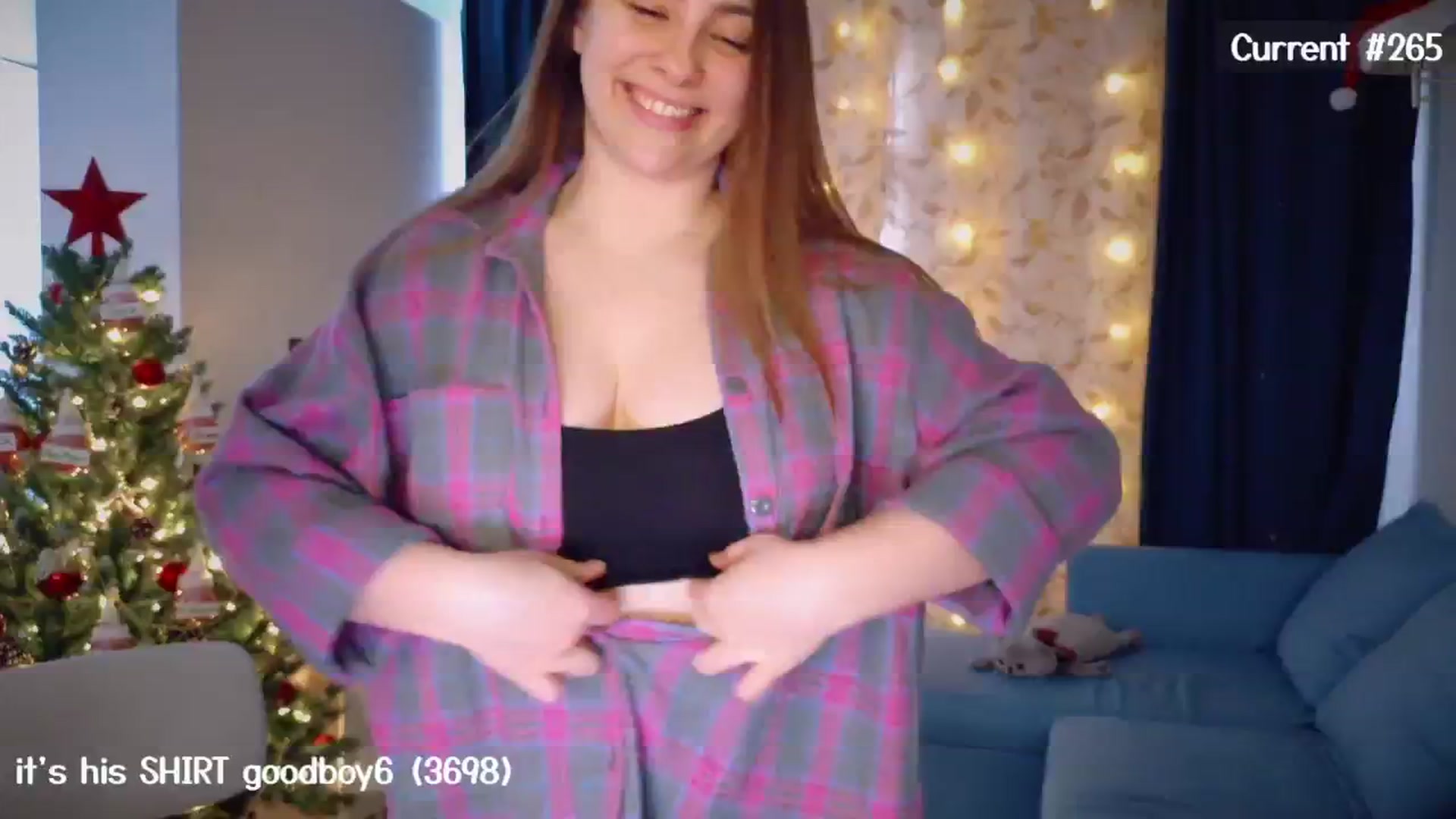 Gallery image thumbnail from QueenOfTease_'s myfreecams stream on, 12/11/2024, 07:47 image 11 of 20