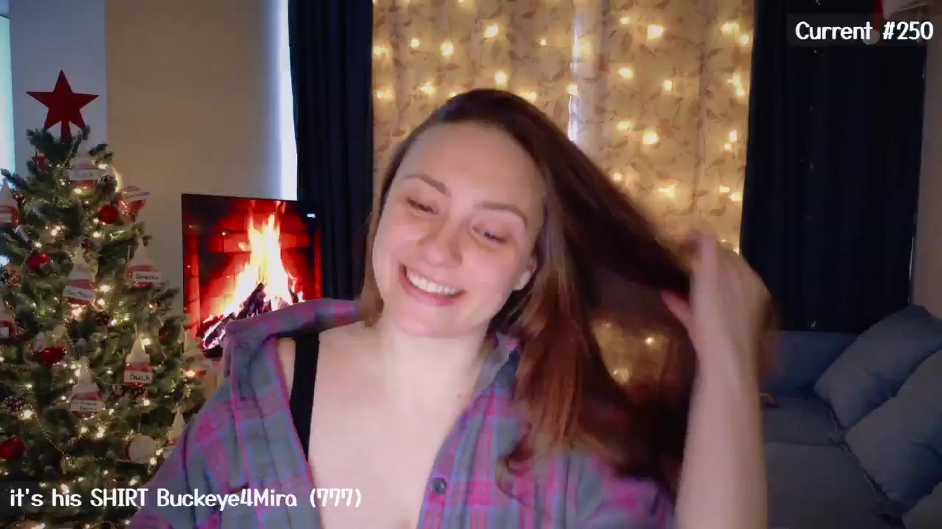 Gallery image thumbnail from QueenOfTease_'s myfreecams stream on, 12/12/2024, 06:26 image 15 of 20