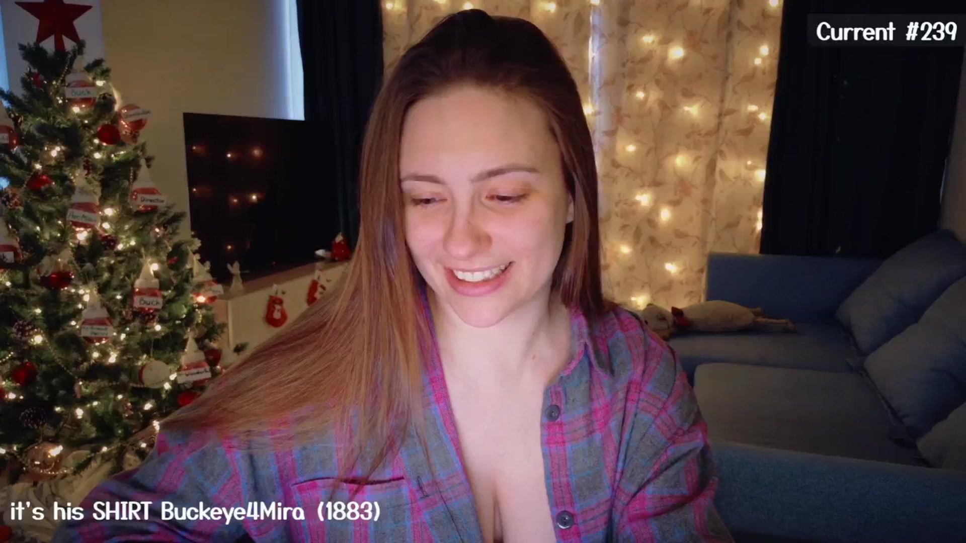 Gallery image thumbnail from QueenOfTease_'s myfreecams stream on, 12/12/2024, 07:27 image 11 of 20