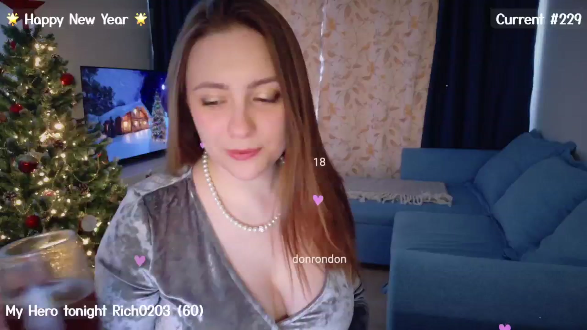 Gallery image thumbnail from QueenOfTease_'s myfreecams stream on, 01/01/2025, 06:21 image 8 of 20