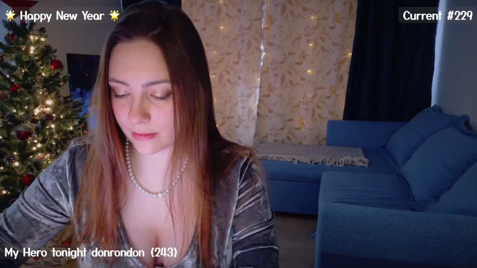 Gallery image thumbnail from QueenOfTease_'s myfreecams stream on, 01/01/2025, 06:21 image 18 of 20