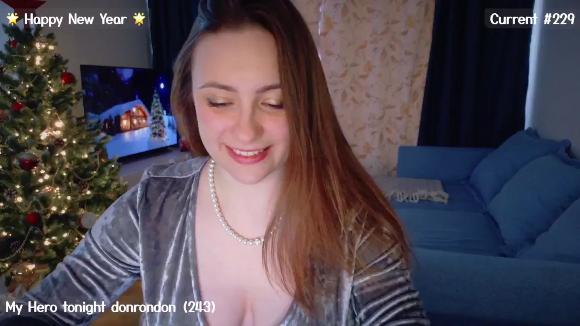 Gallery image thumbnail from QueenOfTease_'s myfreecams stream on, 01/01/2025, 06:21 image 16 of 20