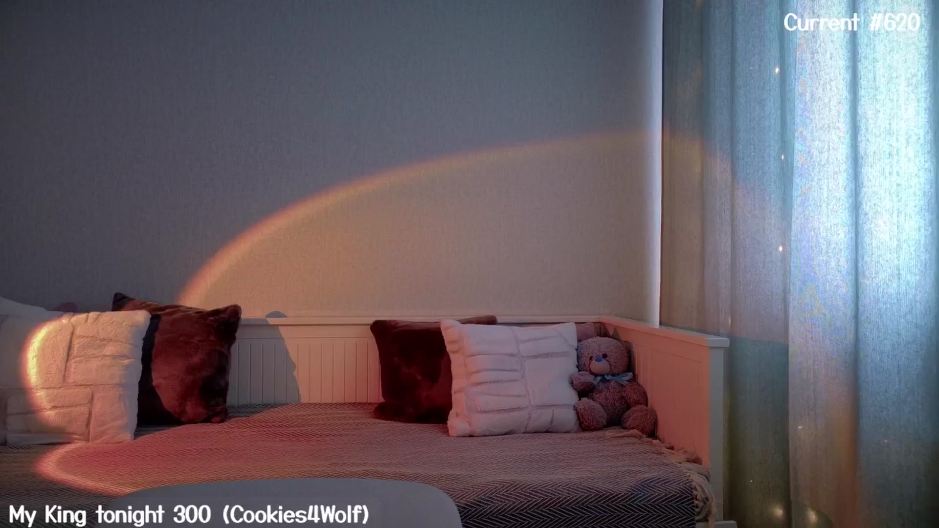 Gallery image thumbnail from QueenOfTease_'s myfreecams stream on, 01/16/2025, 05:20 image 18 of 20