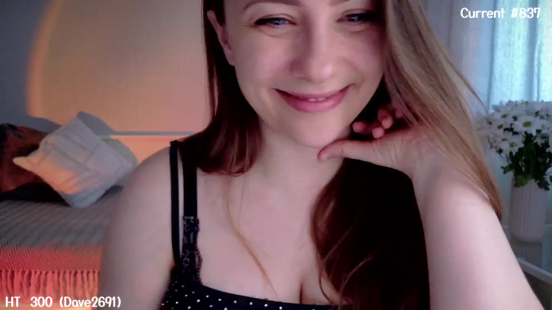 Gallery image thumbnail from QueenOfTease_'s myfreecams stream on, 02/02/2025, 05:43 image 14 of 20
