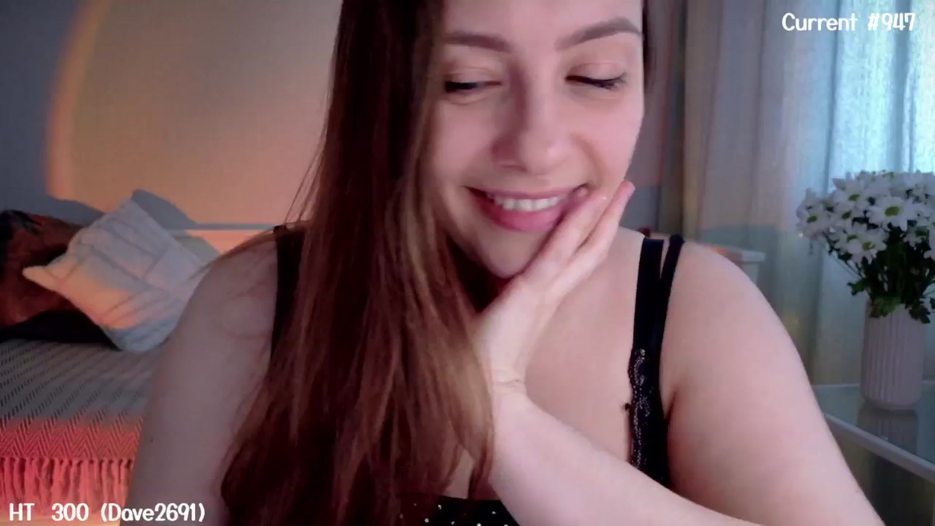 Gallery image thumbnail from QueenOfTease_'s myfreecams stream on, 02/02/2025, 05:43 image 12 of 20