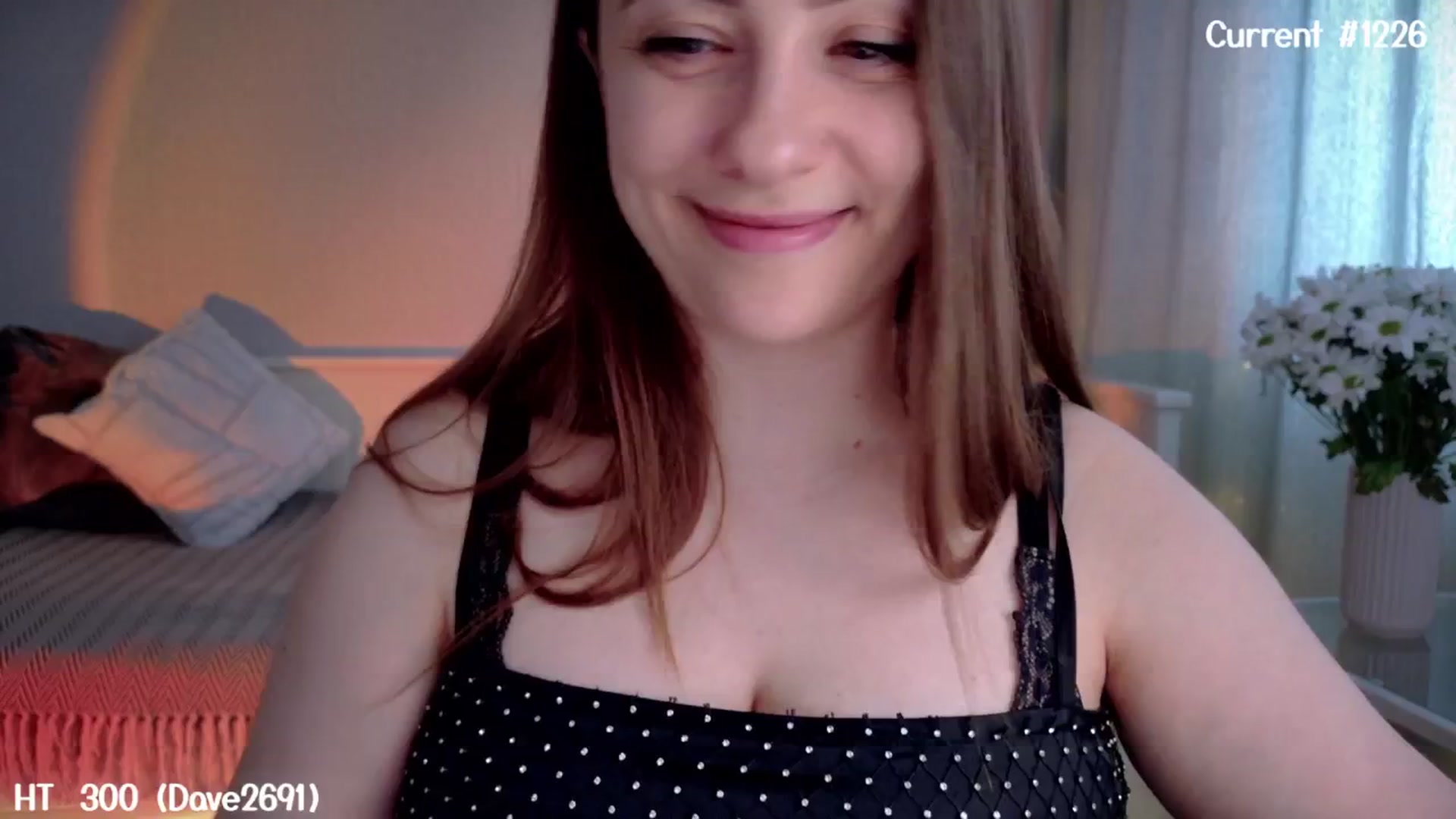 Gallery image thumbnail from QueenOfTease_'s myfreecams stream on, 02/02/2025, 05:43 image 4 of 20