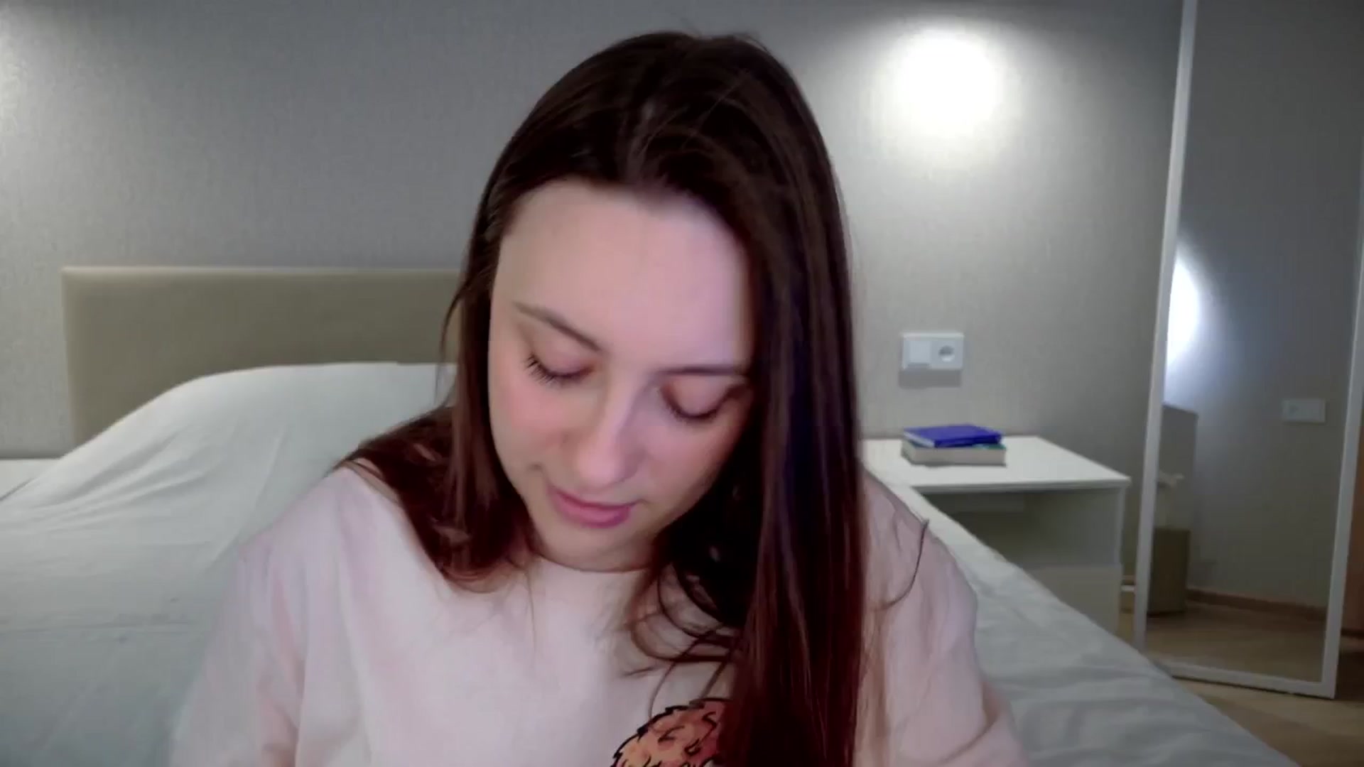 Gallery image thumbnail from QueenOfTease_'s myfreecams stream on, 03/06/2025, 05:16 image 13 of 20