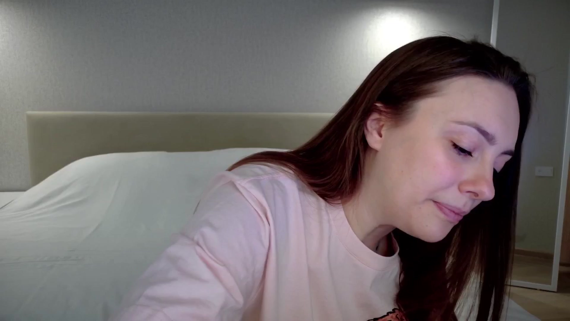 Gallery image thumbnail from QueenOfTease_'s myfreecams stream on, 03/06/2025, 05:16 image 8 of 20