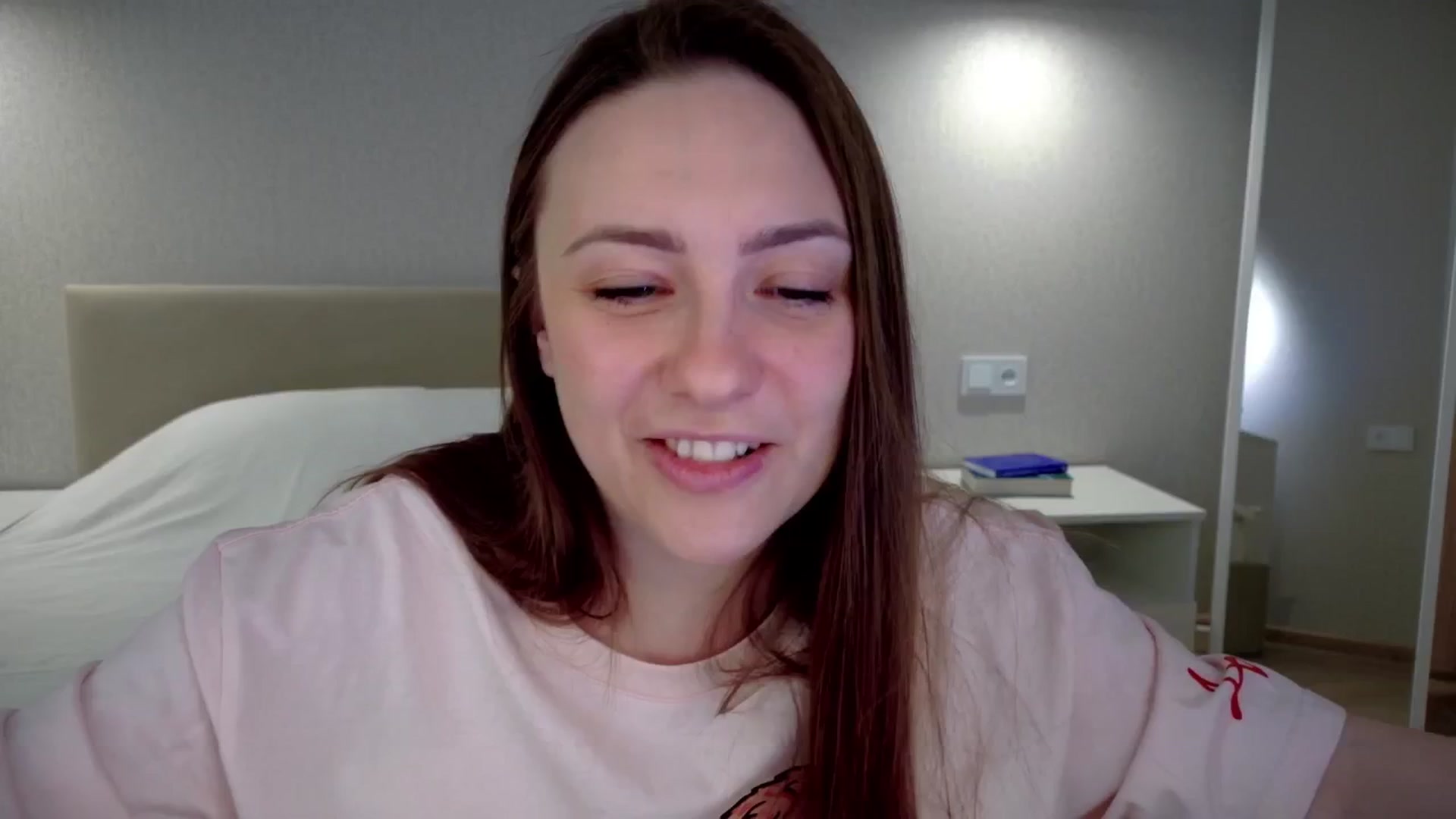 Gallery image thumbnail from QueenOfTease_'s myfreecams stream on, 03/06/2025, 05:16 image 12 of 20