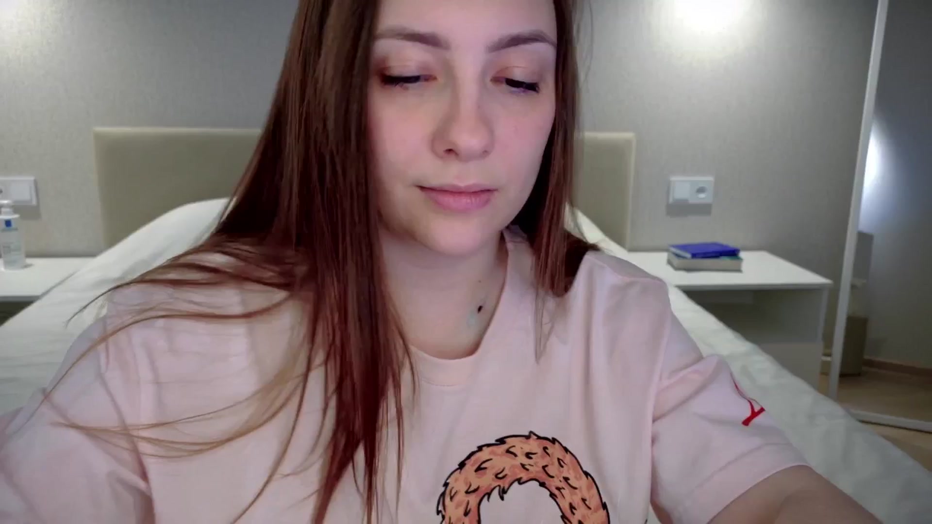 Gallery image thumbnail from QueenOfTease_'s myfreecams stream on, 03/06/2025, 06:39 image 15 of 20