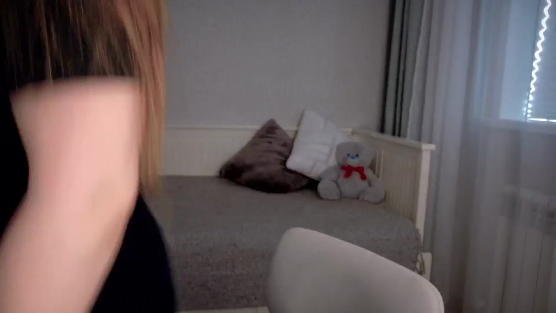 Gallery image thumbnail from QueenOfTease_'s myfreecams stream on, 03/07/2025, 05:04 image 3 of 20