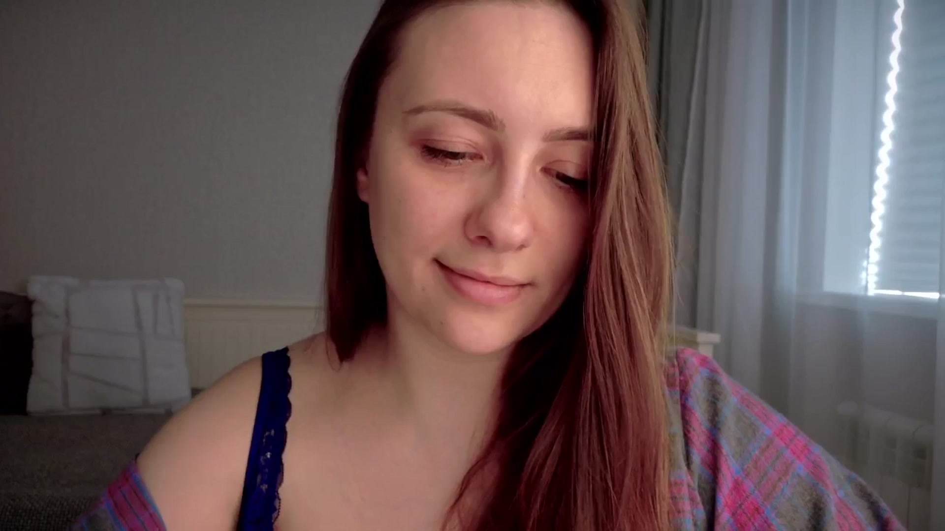 Gallery image thumbnail from QueenOfTease_'s myfreecams stream on, 03/07/2025, 05:50 image 11 of 20