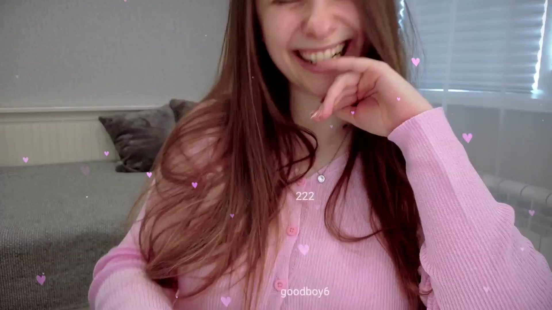 Gallery image thumbnail from QueenOfTease_'s myfreecams stream on, 03/09/2025, 06:57 image 15 of 20