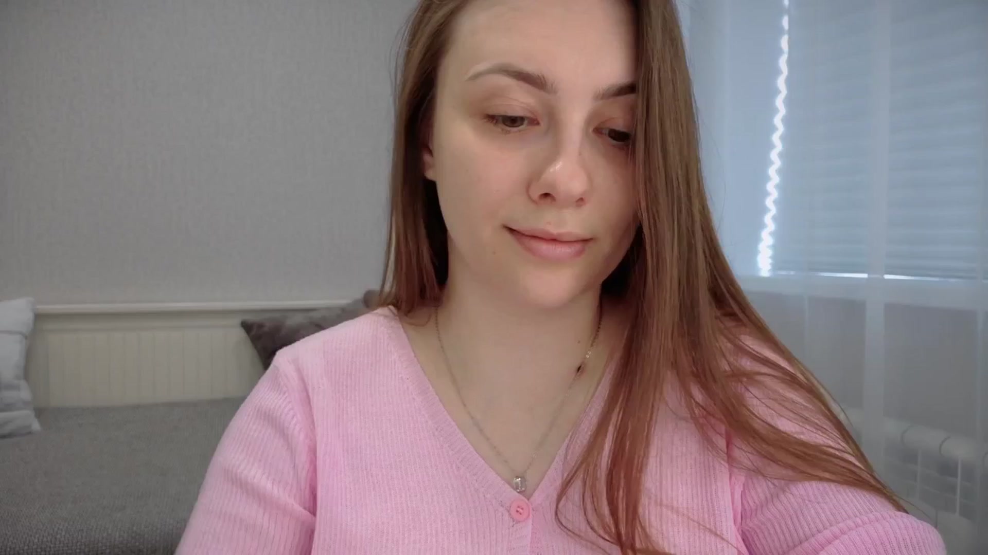 Gallery image thumbnail from QueenOfTease_'s myfreecams stream on, 03/09/2025, 06:57 image 3 of 20
