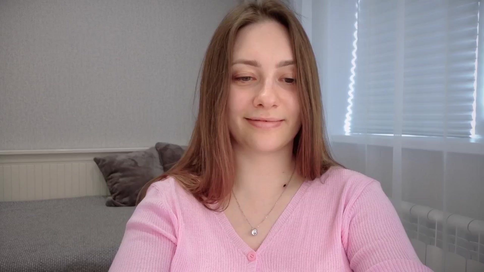 Gallery image thumbnail from QueenOfTease_'s myfreecams stream on, 03/09/2025, 06:57 image 9 of 20