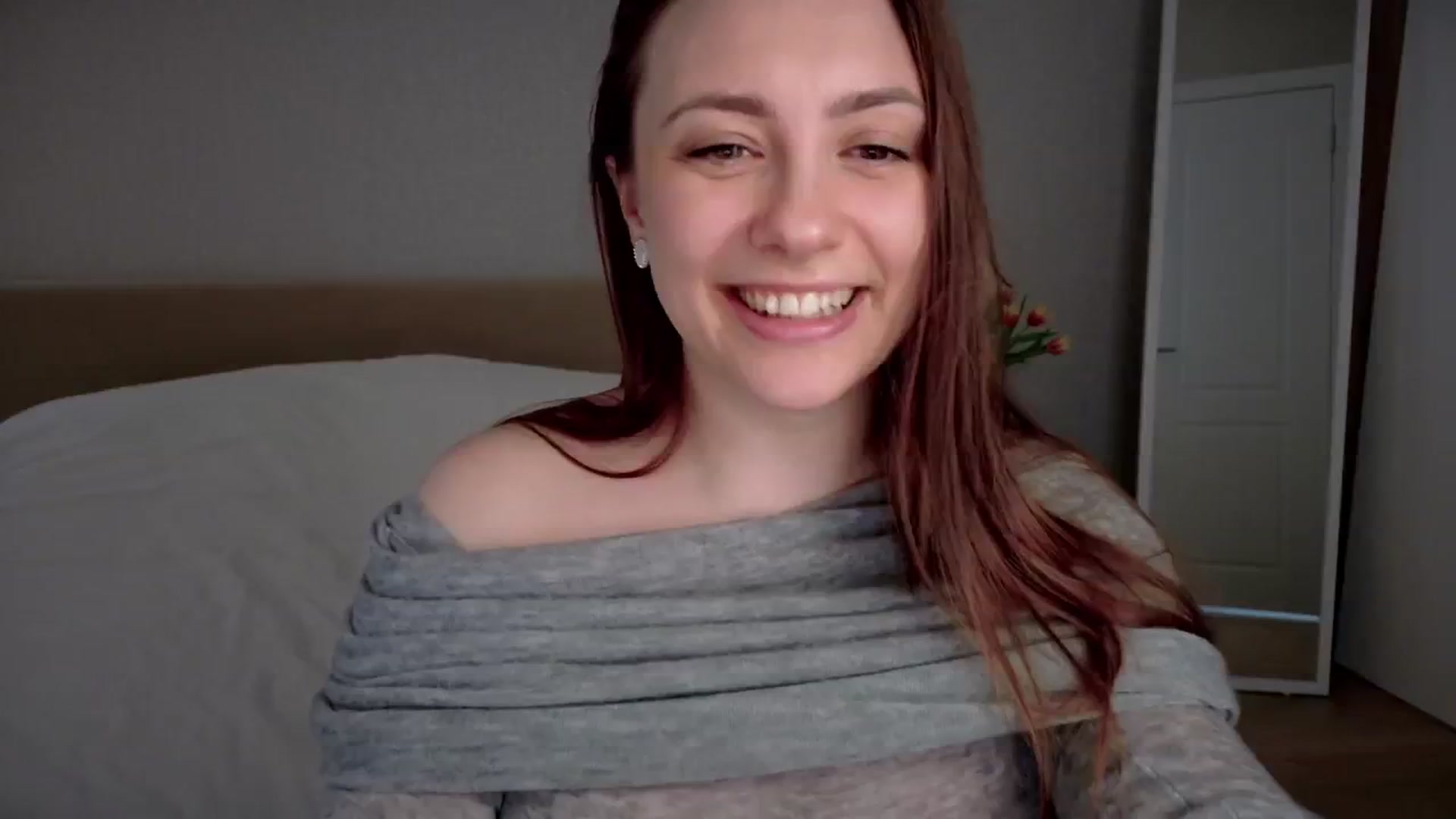 Gallery image thumbnail from QueenOfTease_'s myfreecams stream on, 03/12/2025, 06:06 image 18 of 20