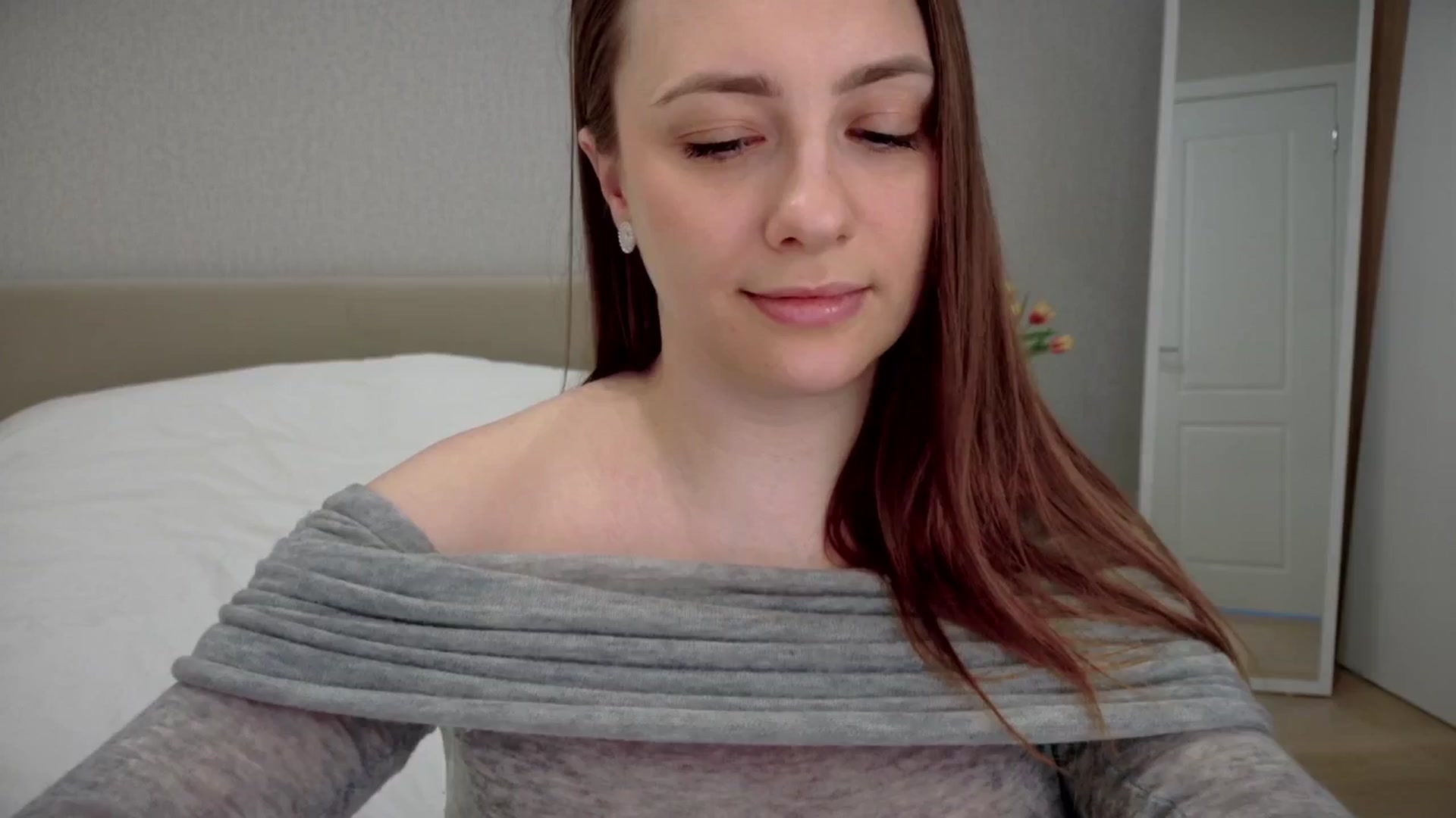 Gallery image thumbnail from QueenOfTease_'s myfreecams stream on, 03/12/2025, 06:06 image 16 of 20