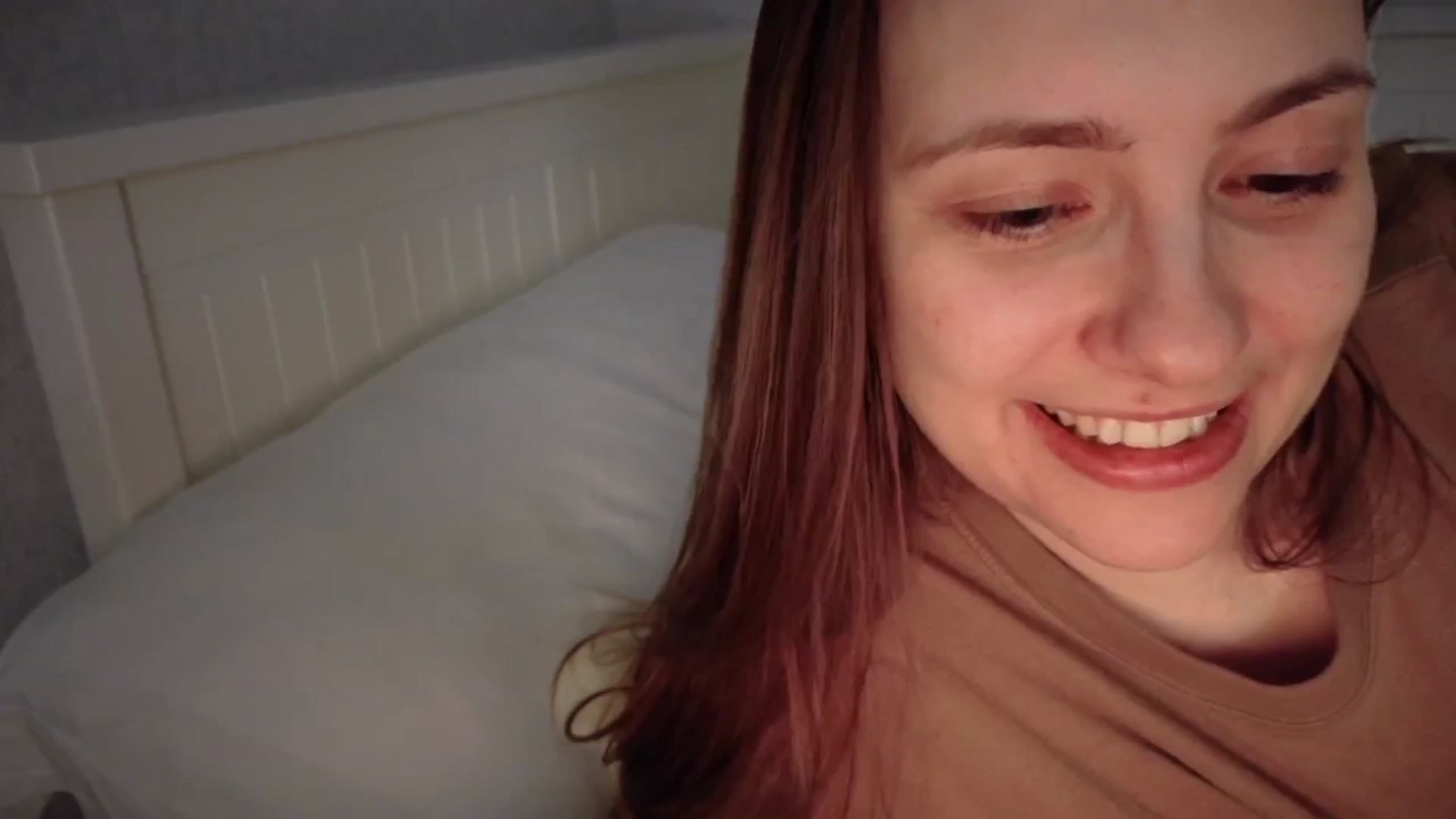 Gallery image thumbnail from QueenOfTease_'s myfreecams stream on, 03/13/2025, 23:40 image 8 of 20