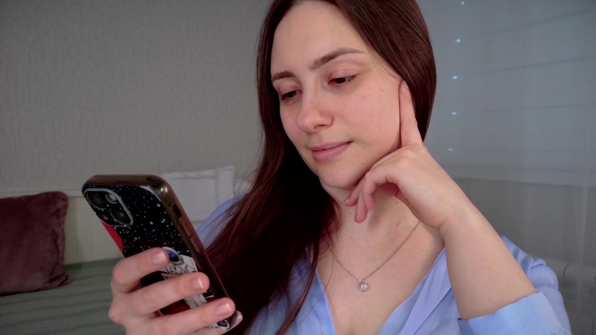 Gallery image thumbnail from QueenOfTease_'s myfreecams stream on, 03/24/2025, 06:33 image 15 of 20