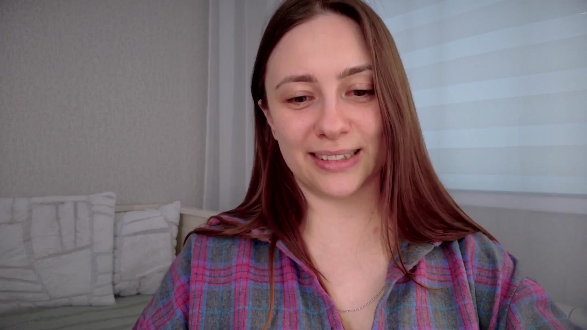 Gallery image thumbnail from QueenOfTease_'s myfreecams stream on, 03/25/2025, 05:48 image 17 of 20