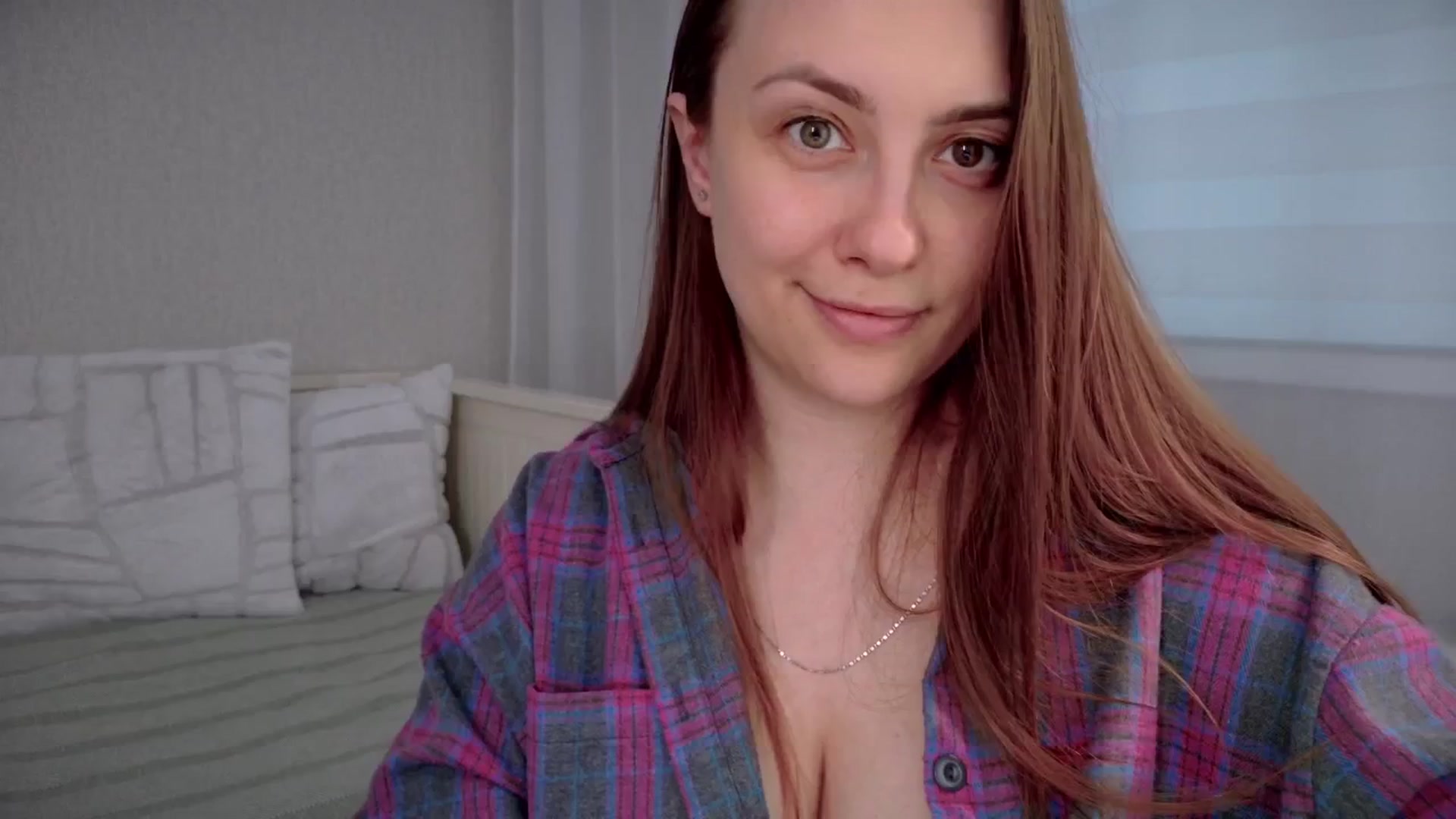 Gallery image thumbnail from QueenOfTease_'s myfreecams stream on, 03/25/2025, 06:51 image 5 of 20