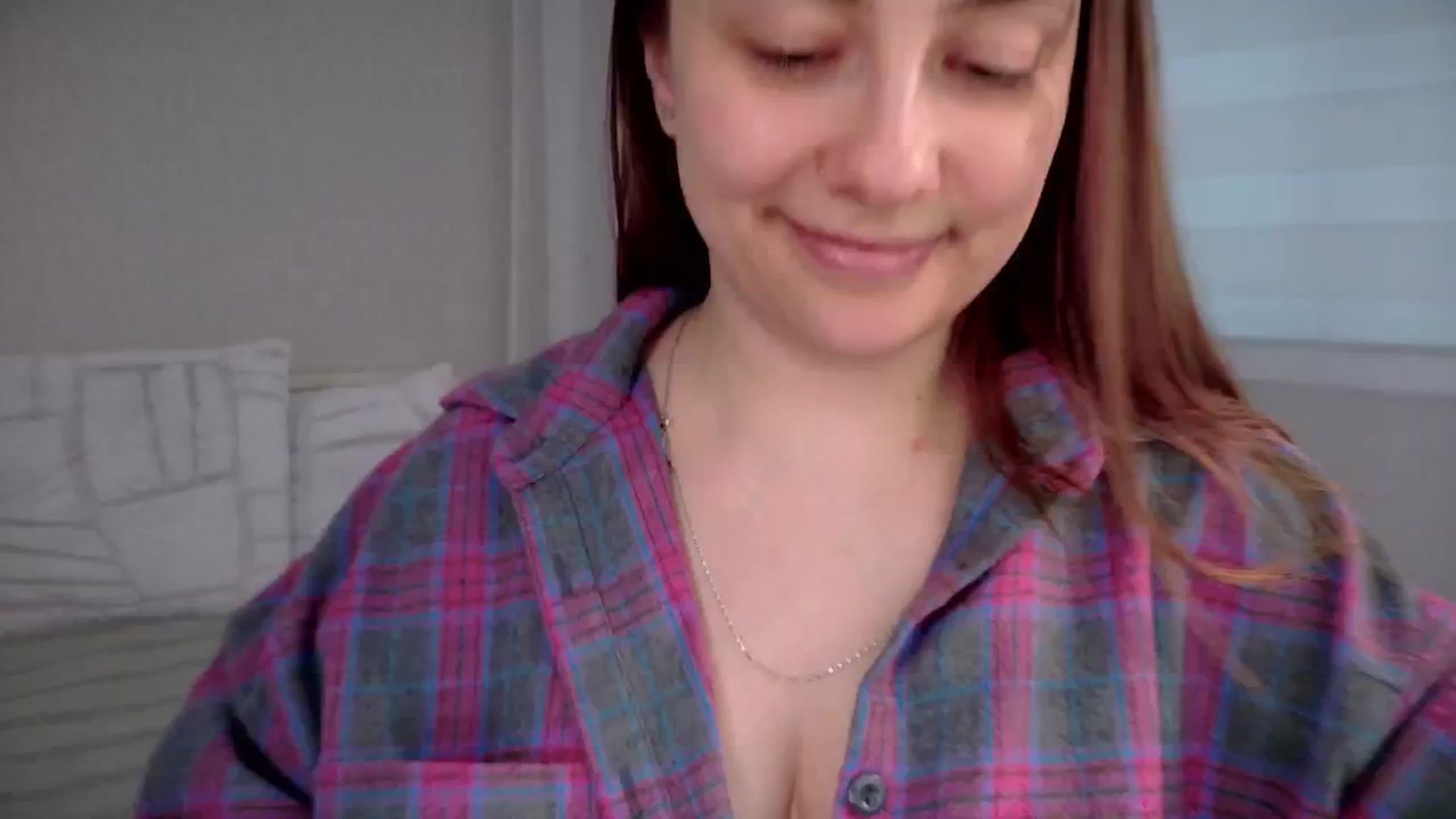 Gallery image thumbnail from QueenOfTease_'s myfreecams stream on, 03/25/2025, 06:51 image 1 of 20