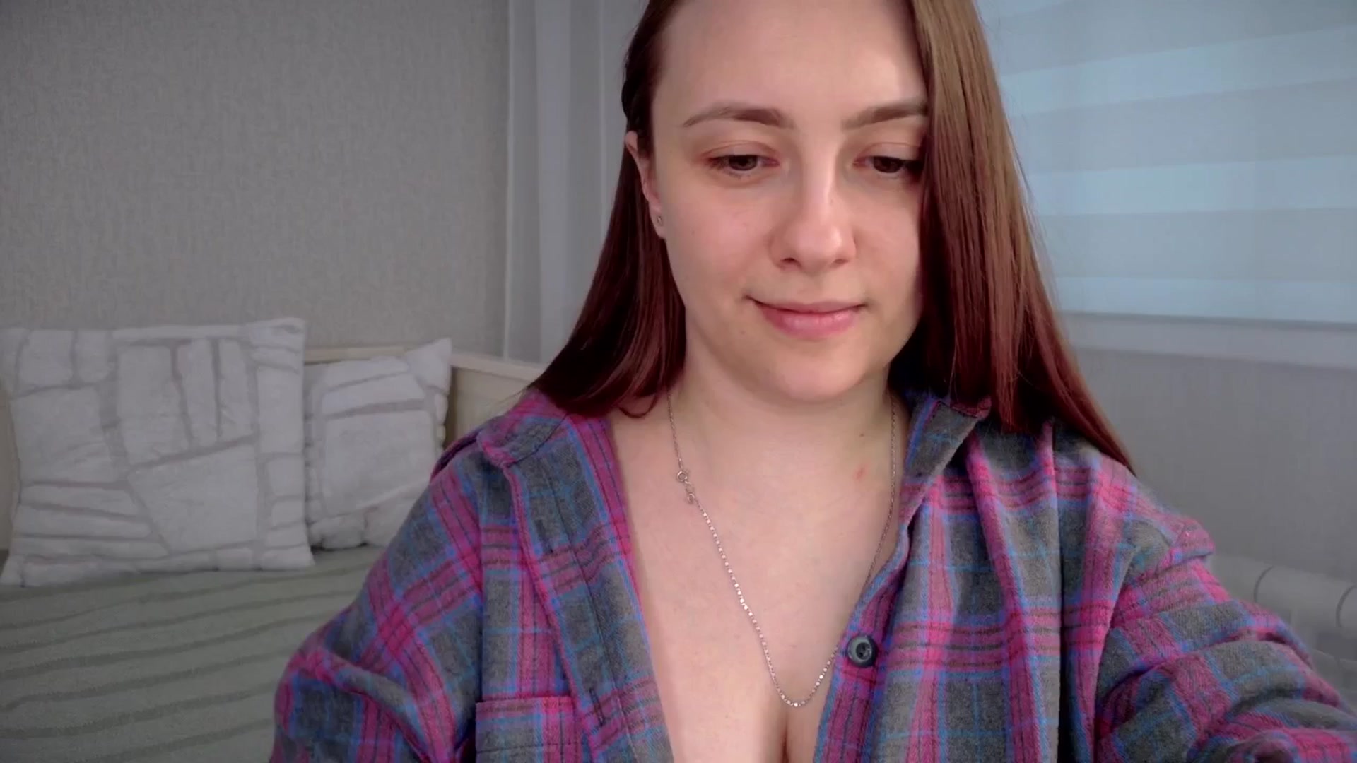 Gallery image thumbnail from QueenOfTease_'s myfreecams stream on, 03/25/2025, 06:51 image 18 of 20