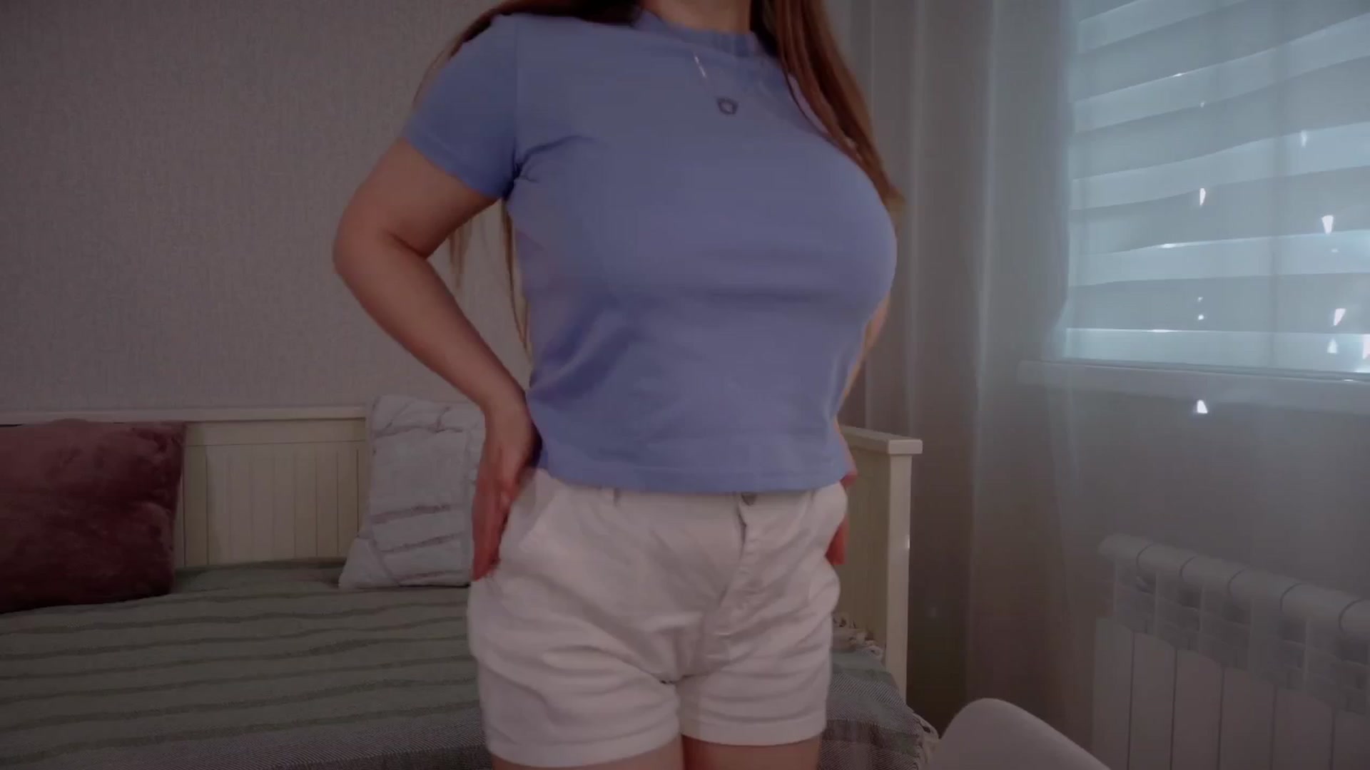 Gallery image thumbnail from QueenOfTease_'s myfreecams stream on, 03/26/2025, 06:39 image 2 of 20