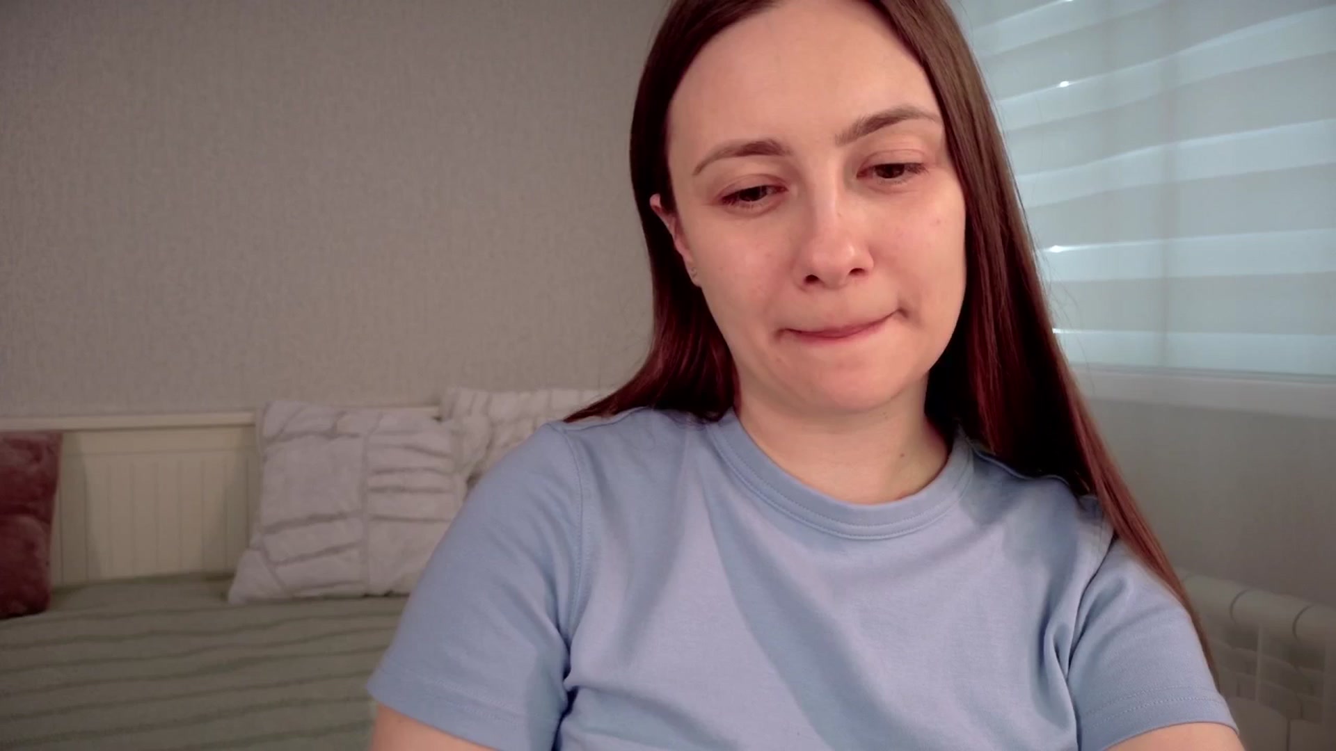 Gallery image thumbnail from QueenOfTease_'s myfreecams stream on, 03/26/2025, 06:39 image 9 of 20