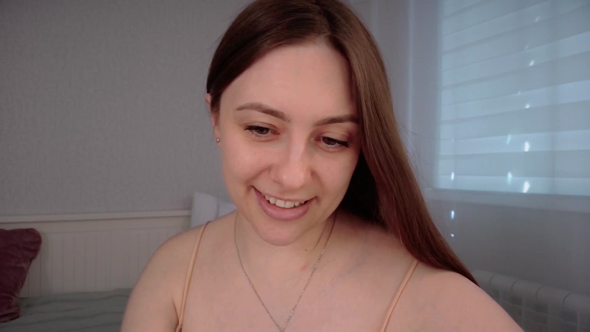 Gallery image thumbnail from QueenOfTease_'s myfreecams stream on, 03/29/2025, 05:12 image 11 of 20