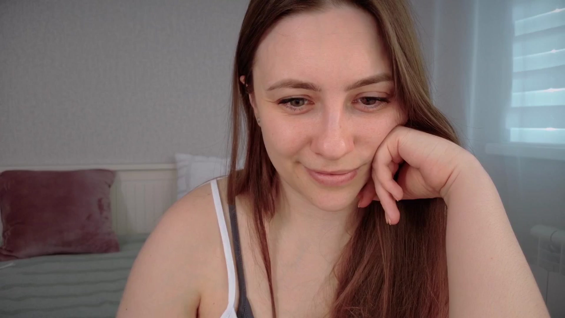 Gallery image thumbnail from QueenOfTease_'s myfreecams stream on, 03/30/2025, 05:43 image 1 of 20
