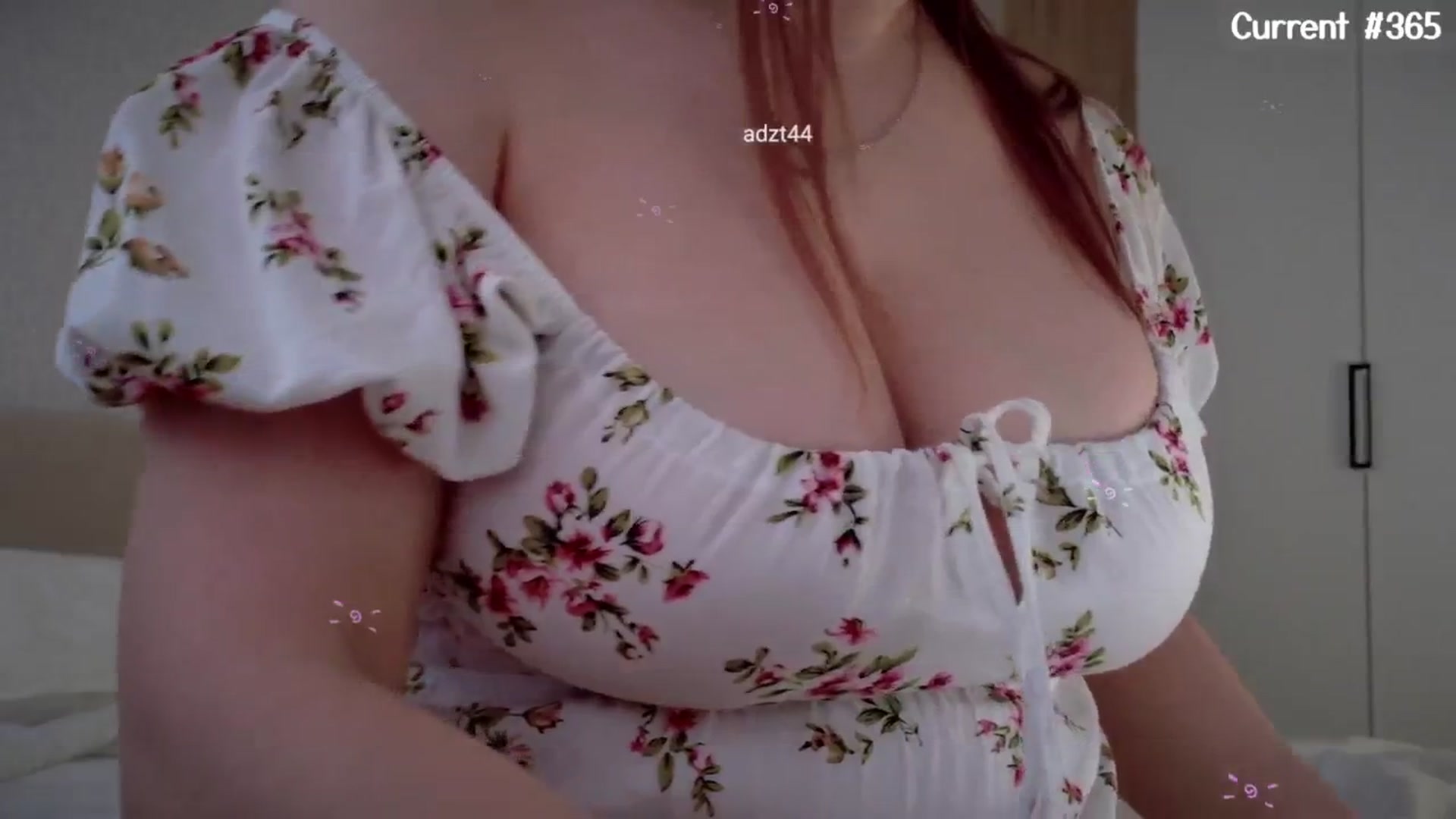 Gallery image thumbnail from QueenOfTease_'s myfreecams stream on, 04/01/2025, 07:12 image 18 of 20