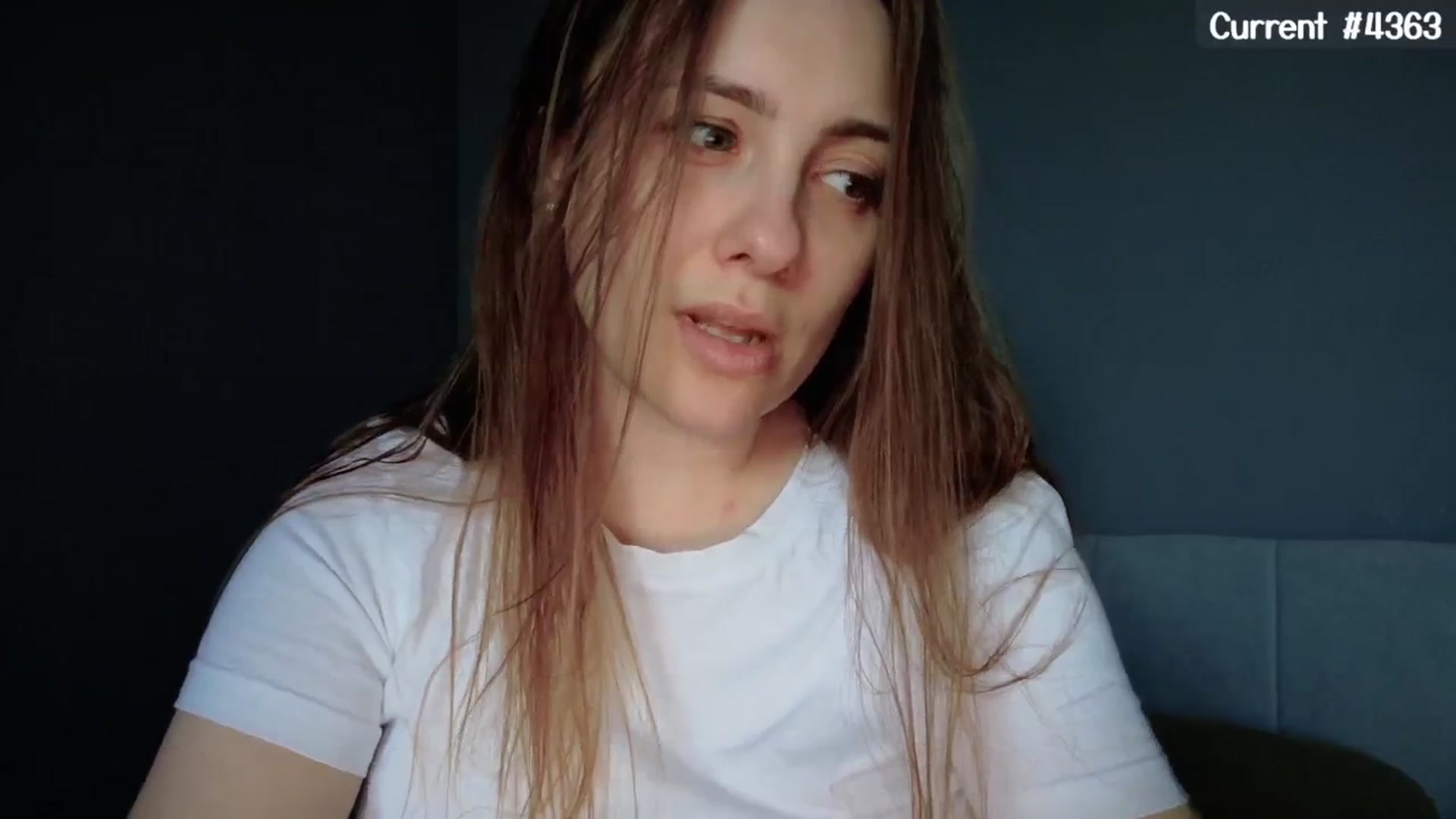 Gallery image thumbnail from QueenOfTease_'s myfreecams stream on, 04/10/2025, 05:37 image 4 of 20