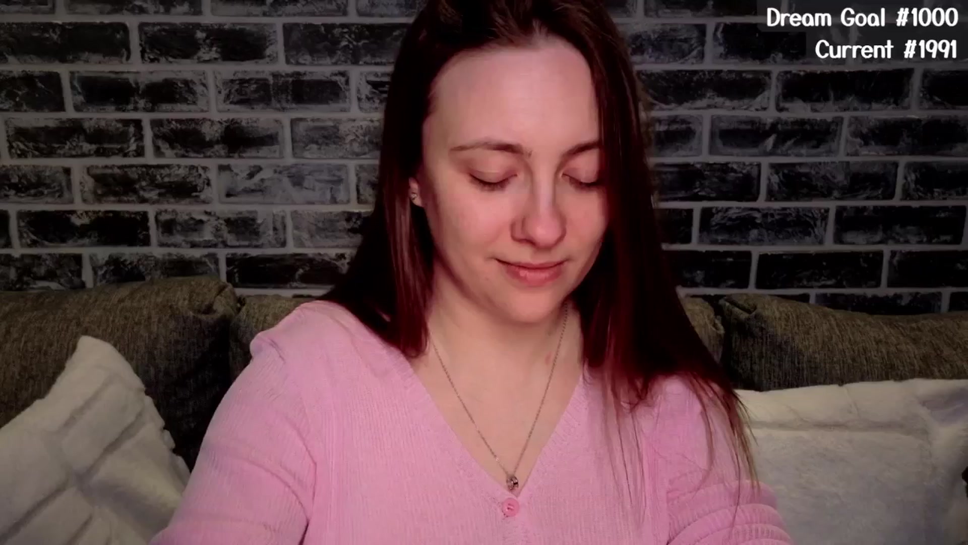 Gallery image thumbnail from QueenOfTease_'s myfreecams stream on, 04/15/2025, 16:59 image 10 of 20